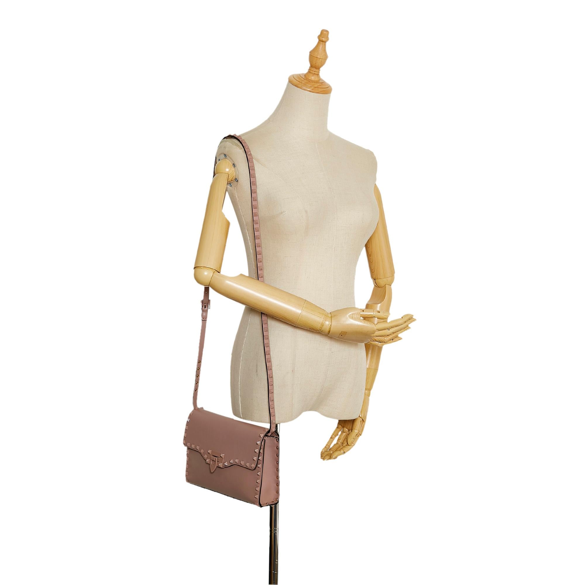 Valentino Rockstud Crossbody (SHG-35976)