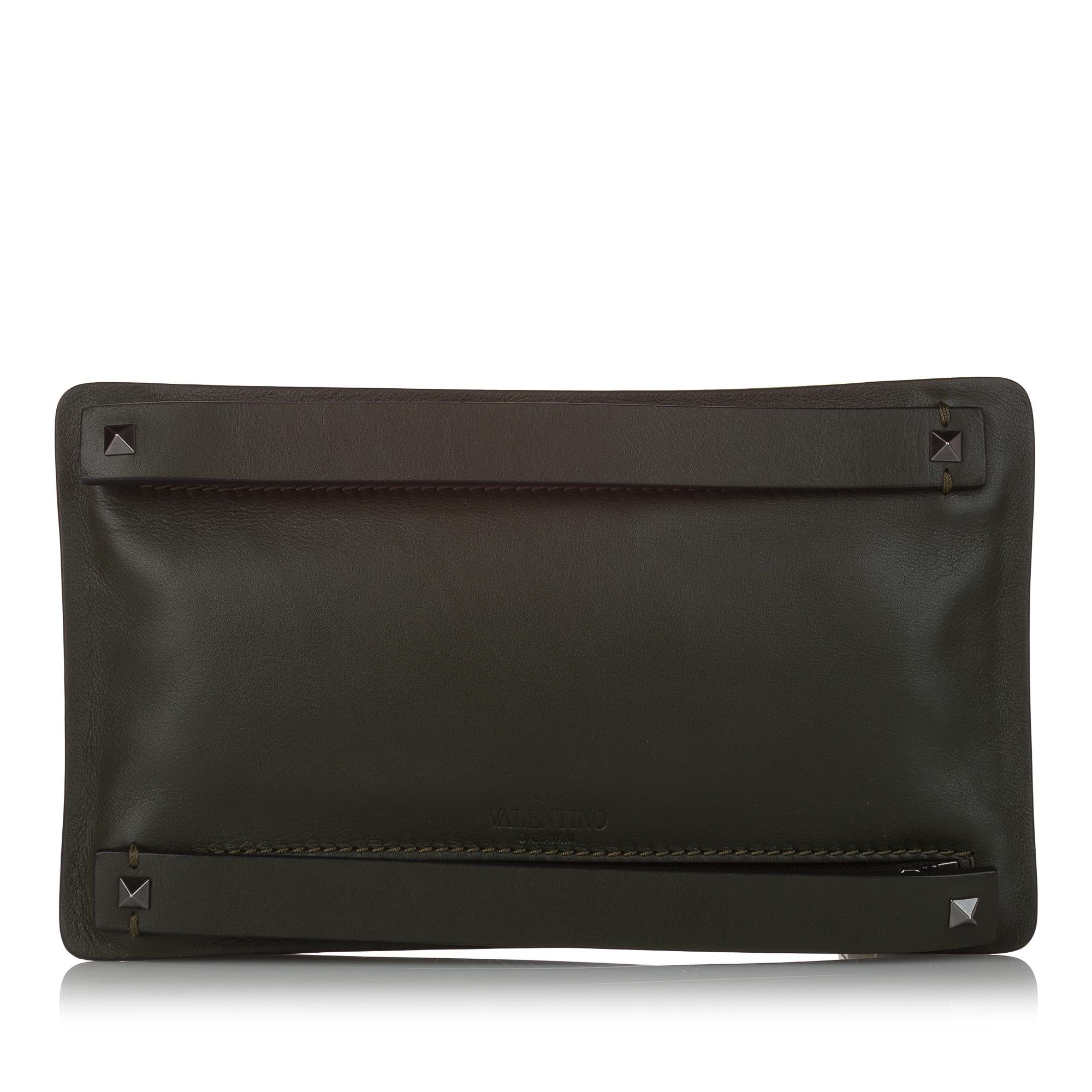 Valentino Rockstud Leather Clutch Bag (SHG-37380)