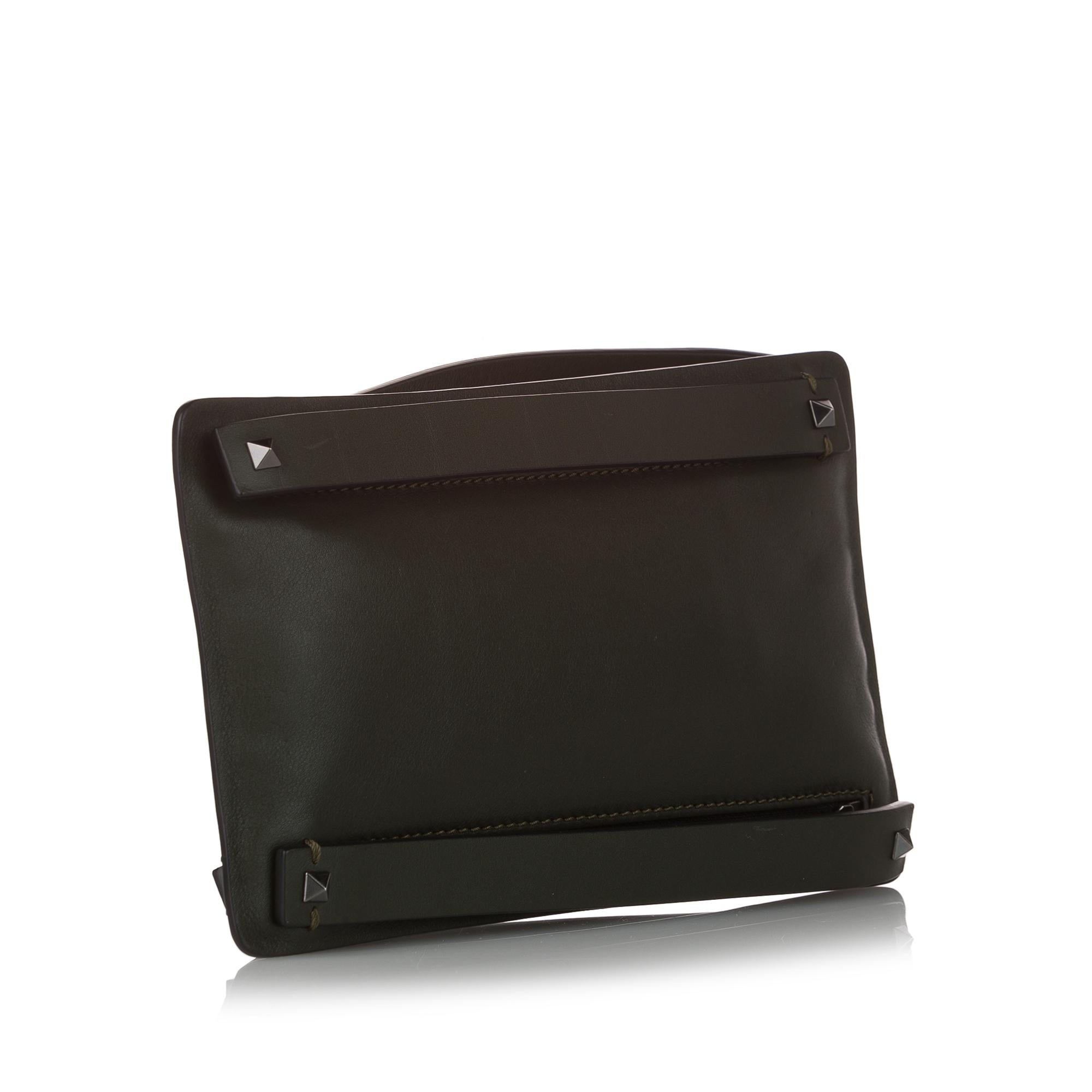 Valentino Rockstud Leather Clutch Bag (SHG-37380)