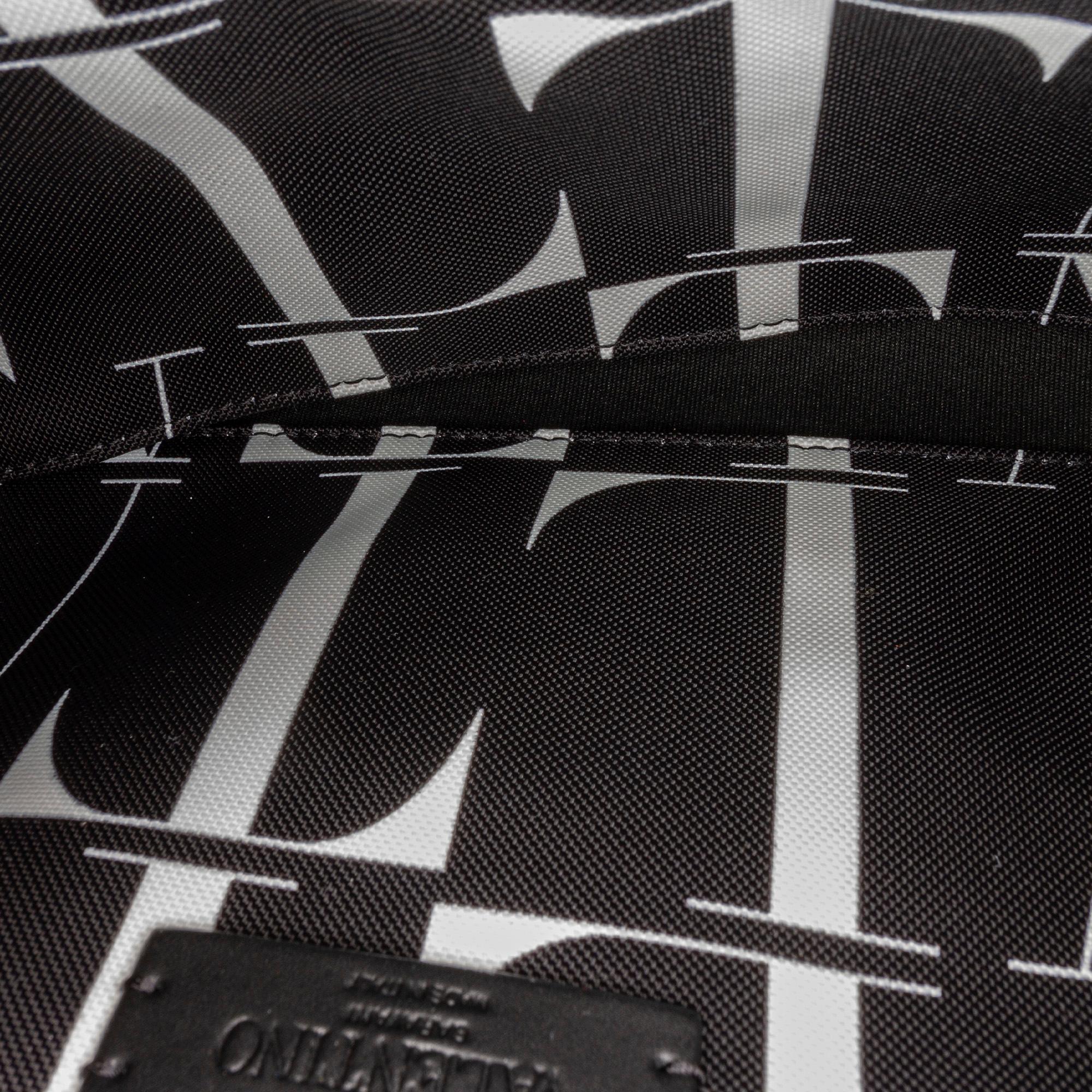 Valentino VLTN Canvas Belt Bag (SHG-28724)