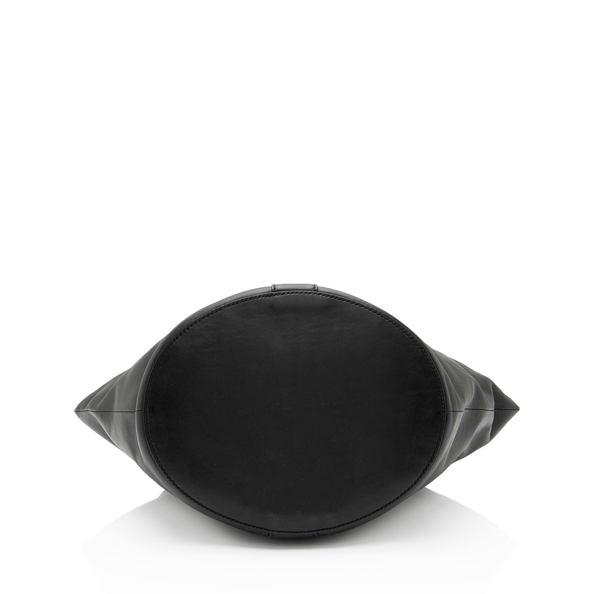 Alexander McQueen Leather Butterfly Shoulder Bag (SHF-sGBvnd)