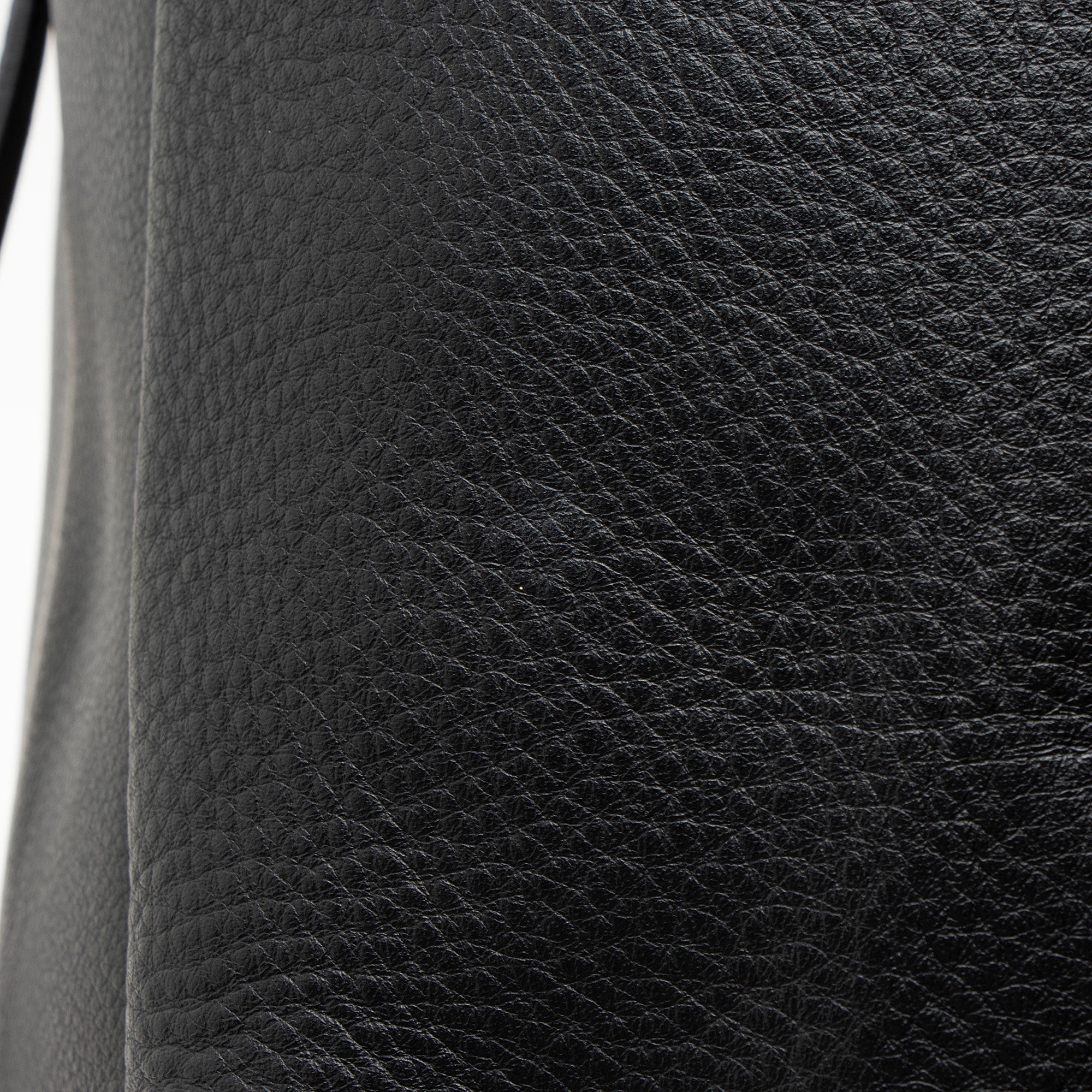 Balenciaga Calfskin Everyday Medium Tote