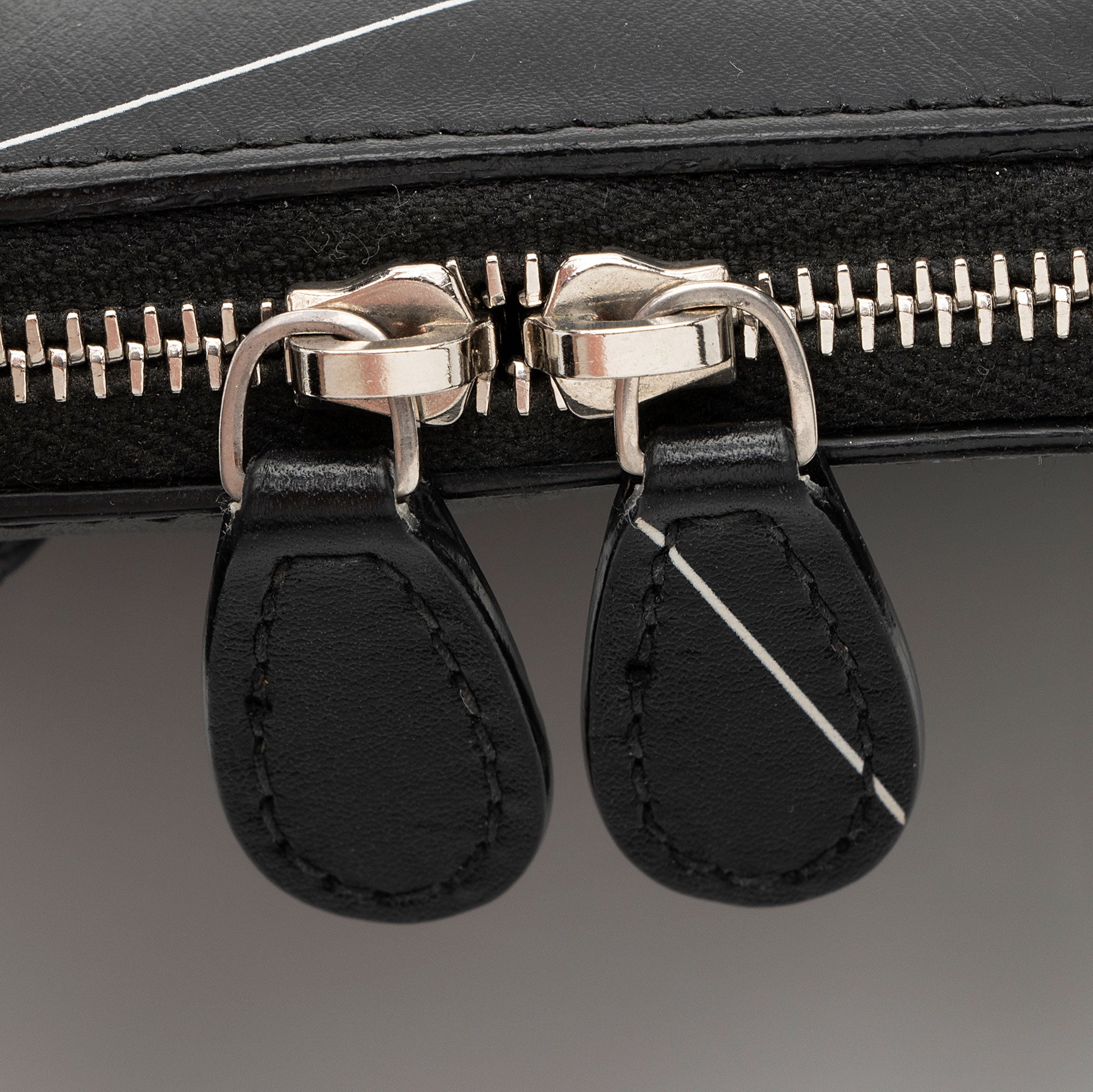 Balenciaga Calfskin Logo XXS Ville Top Handle (SHF-SiN99o)