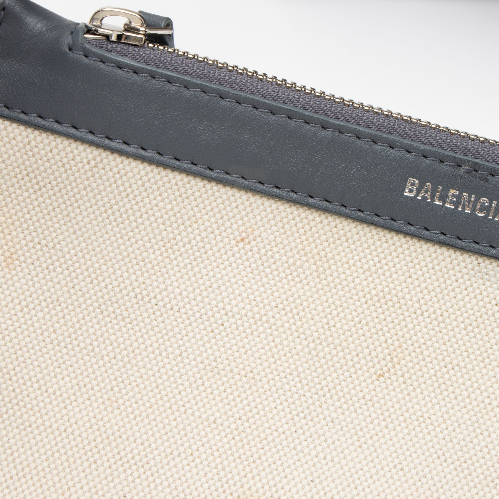 Balenciaga Canvas Logo Cabas Small Tote (SHF-Hb4Aah)