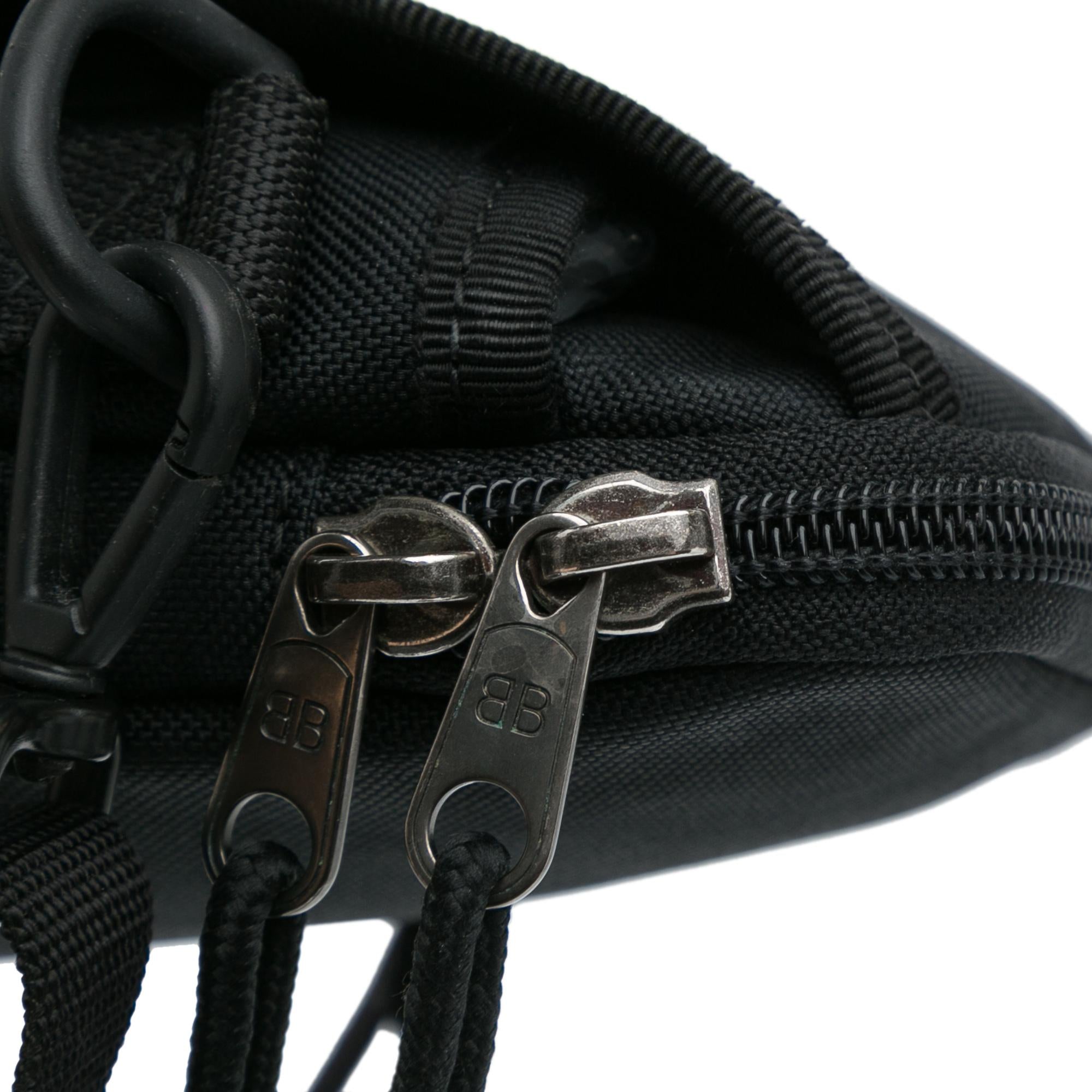 Balenciaga Explorer Pouch SHG 0Mqw3O