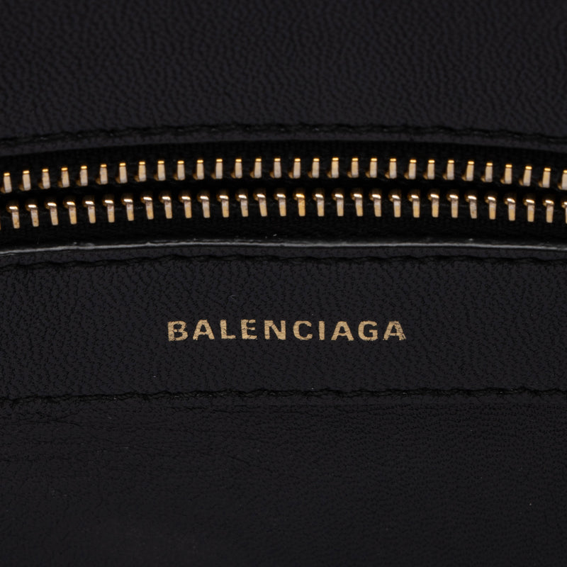 Balenciaga Grained Calfskin Ville Medium Top Handle Bag (SHF-MH72LN)