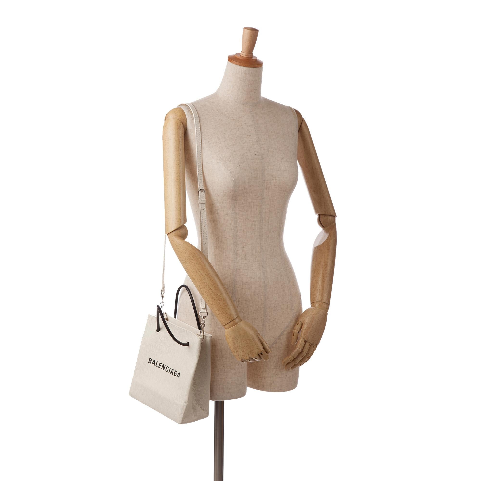 Balenciaga XXS Shopping Tote (SHG-StXPGq)