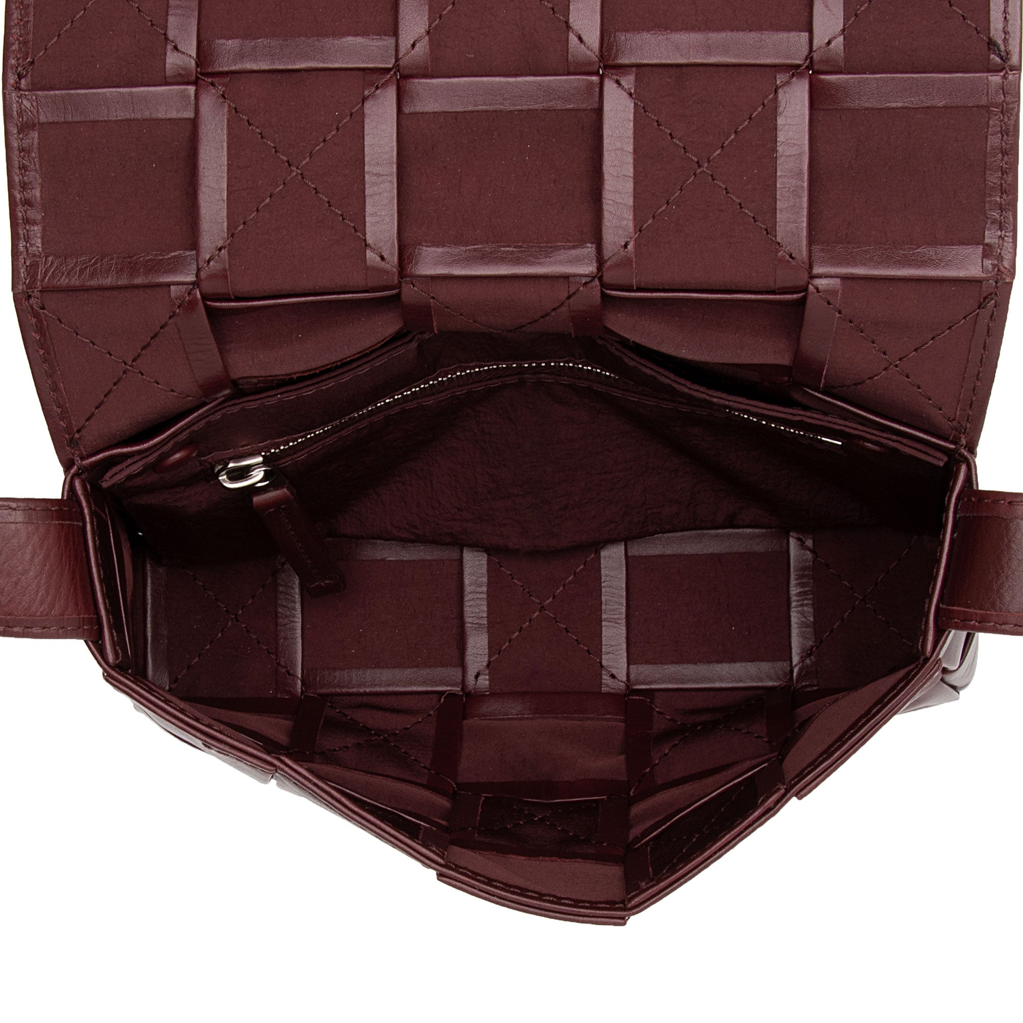 Bottega Veneta Distressed Calfskin Cassette Small Crossbody Bag (SHF-K6GzFo)