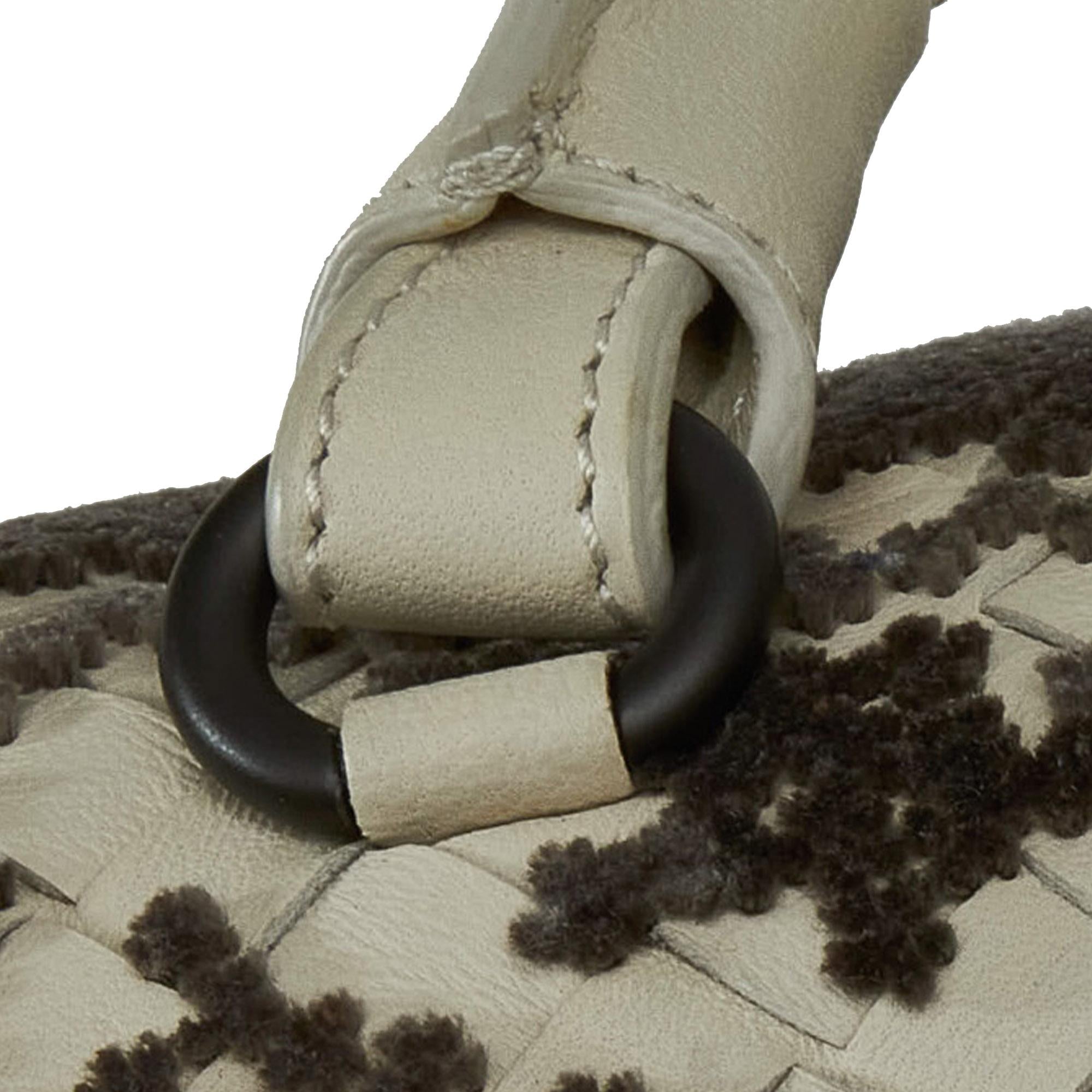 Bottega Veneta In Mist Intrecciato Flocked Velvet Bouquet Duffel Bag (SHG-4thL80)