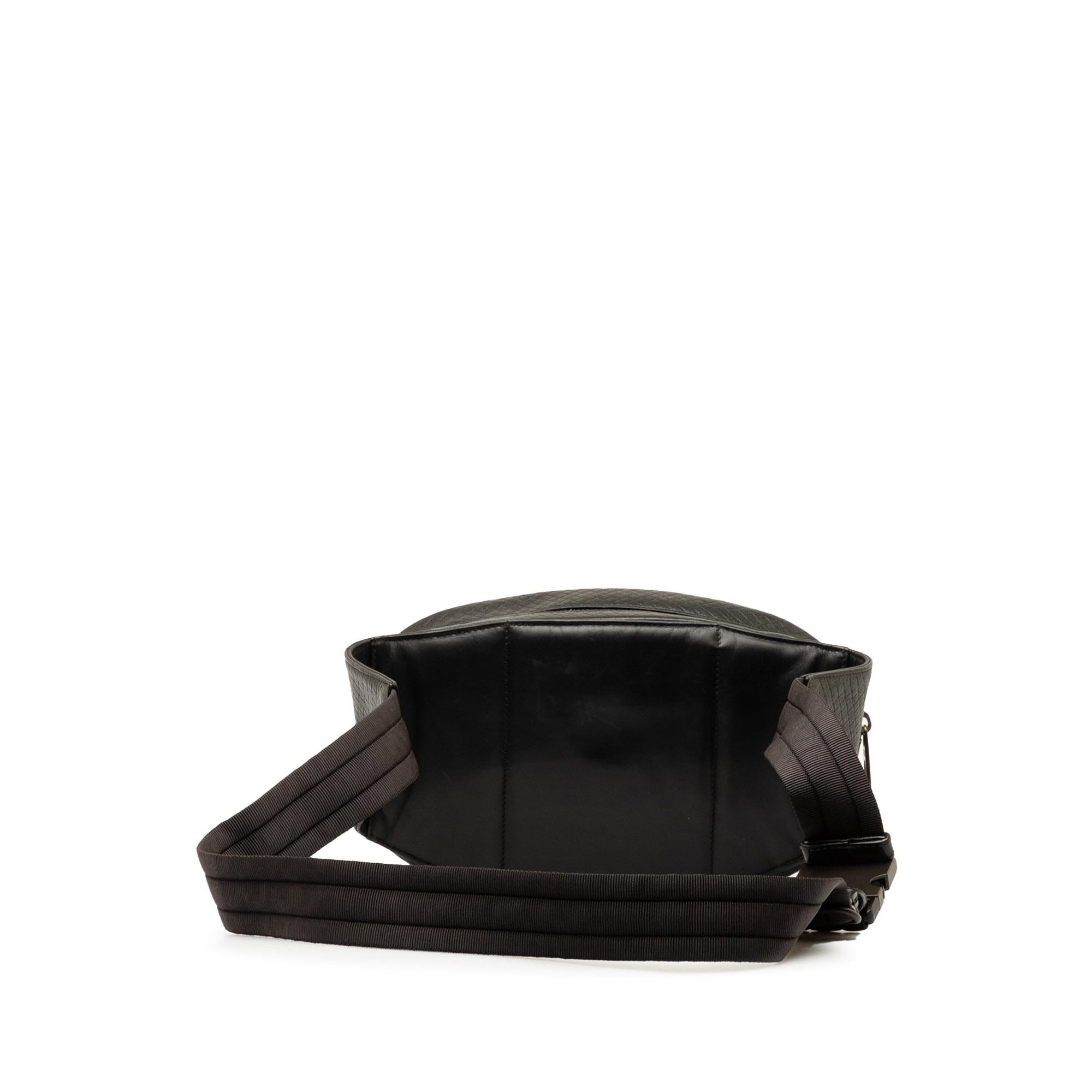 Bottega Veneta Intrecciato Belt Bag (SHG-FcSFvj)