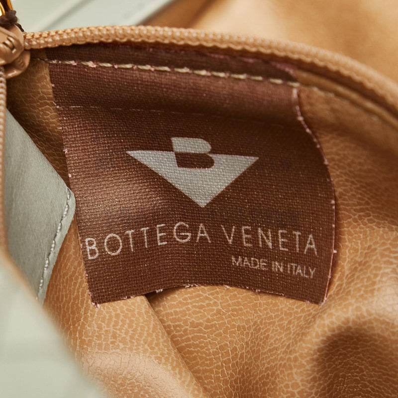 Bottega Veneta Intrecciato Leather Clutch Bag (SHG-yflJnS)