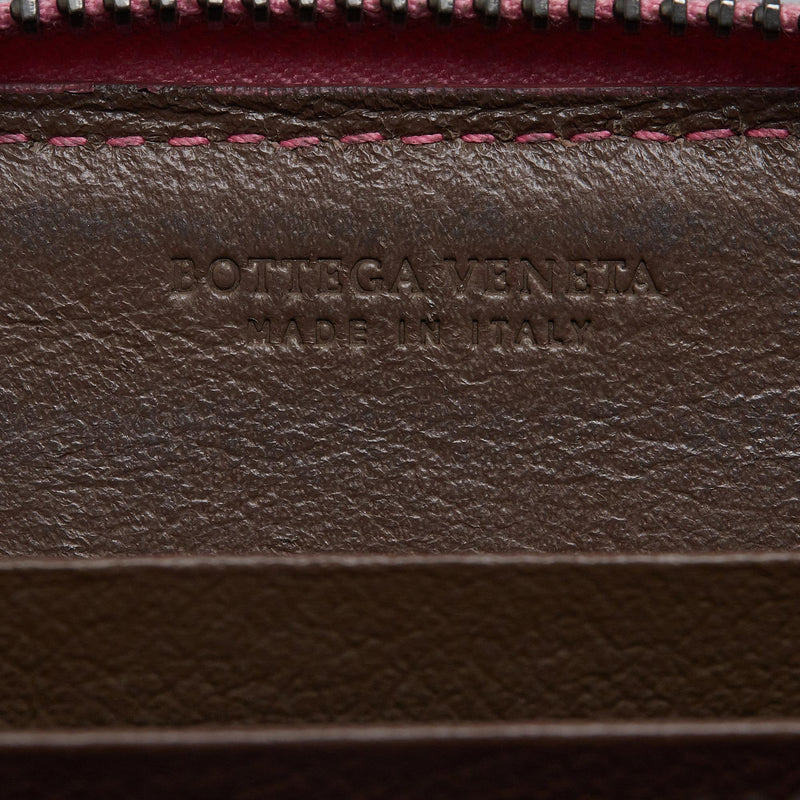Bottega Veneta Intrecciato Leather Zip Around Wallet (SHG-XxdXy7)