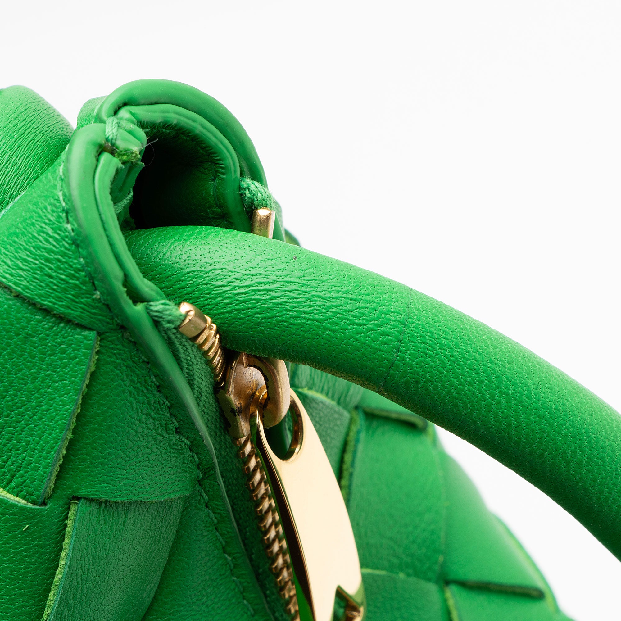 Bottega Veneta Intrecciato Medum Turn Pouch Shoulder Bag