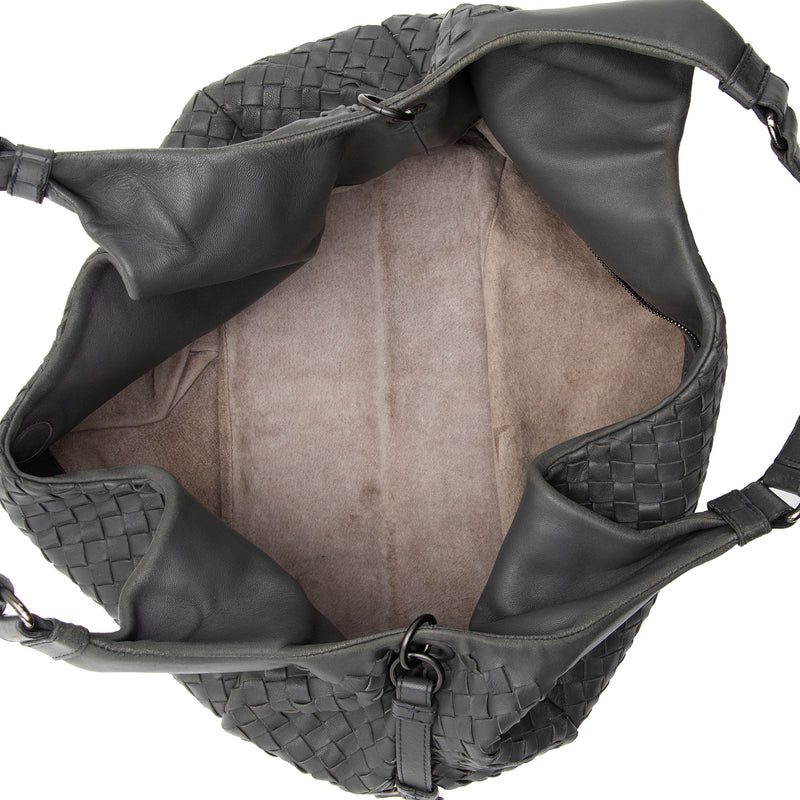 Bottega Veneta Intrecciato Nappa Campana Medium Shoulder Bag (SHF-a7yNeU)