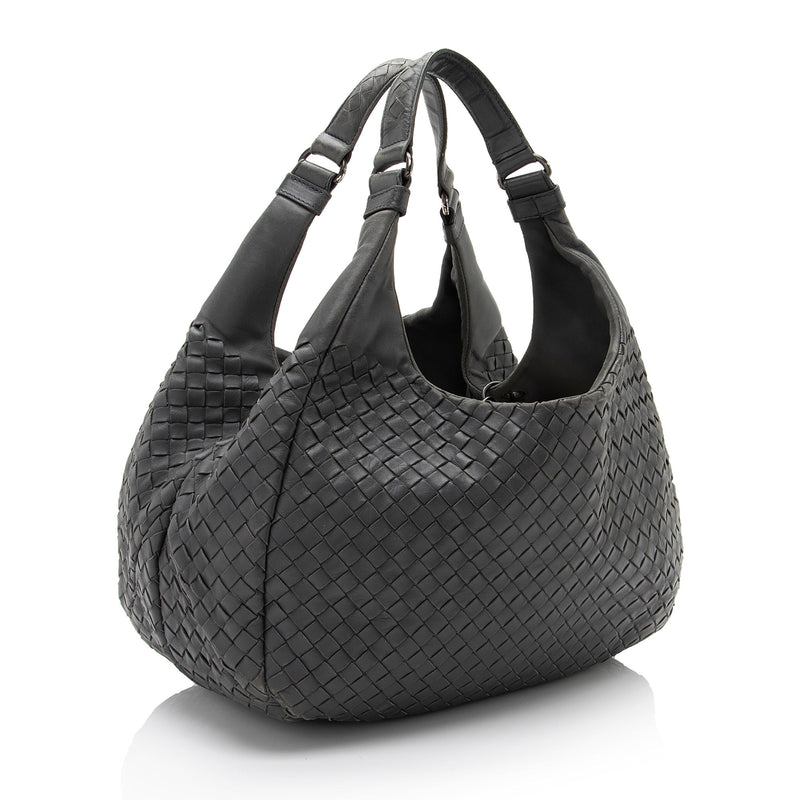 Bottega Veneta Intrecciato Nappa Campana Medium Shoulder Bag (SHF-a7yNeU)