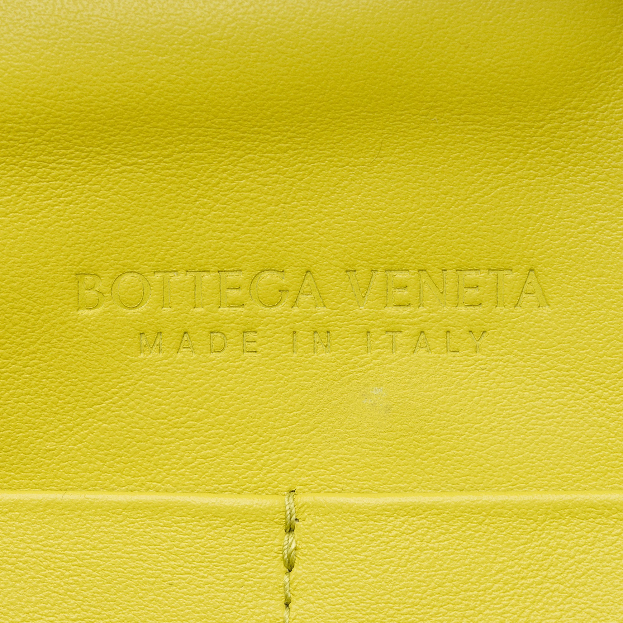 Bottega Veneta Intrecciato Nappa Clasp Document Case