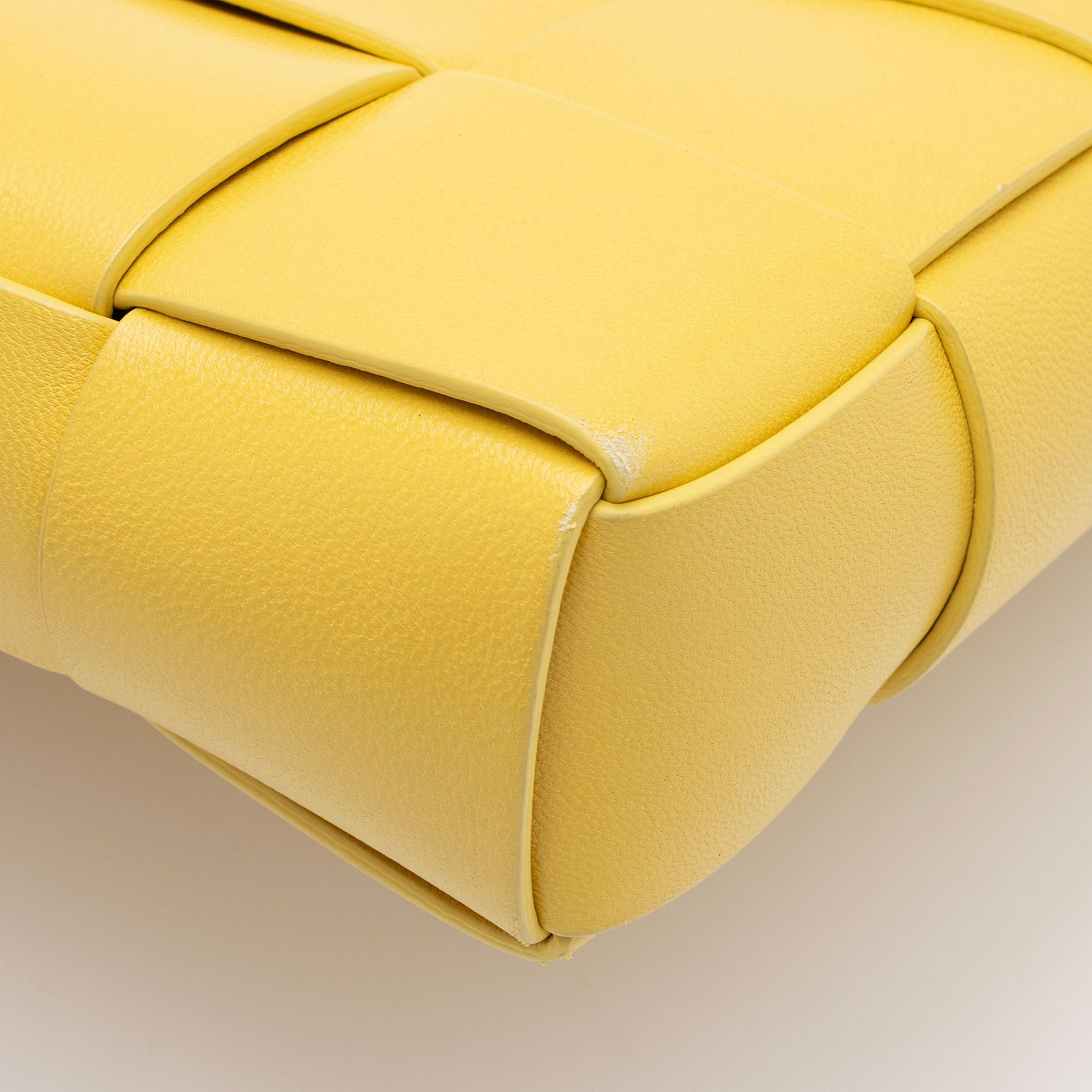 Bottega Veneta Intrecciato Nappa The Snap Clutch SHF tIcxsA LuxeDH