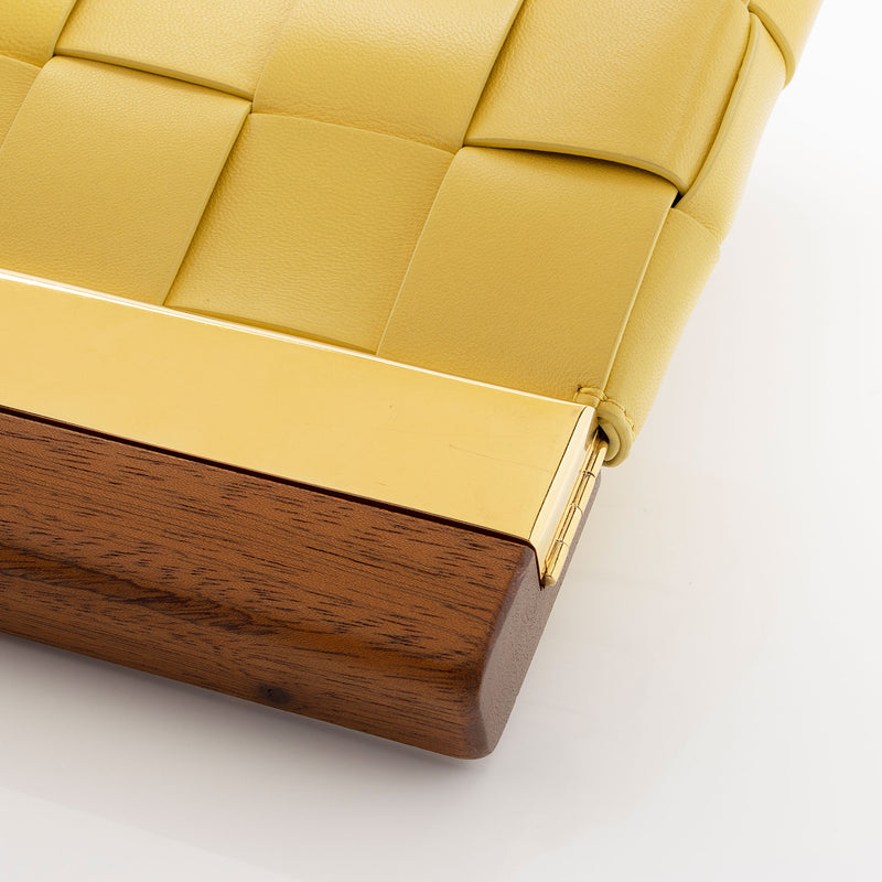 Bottega veneta snap clutch online