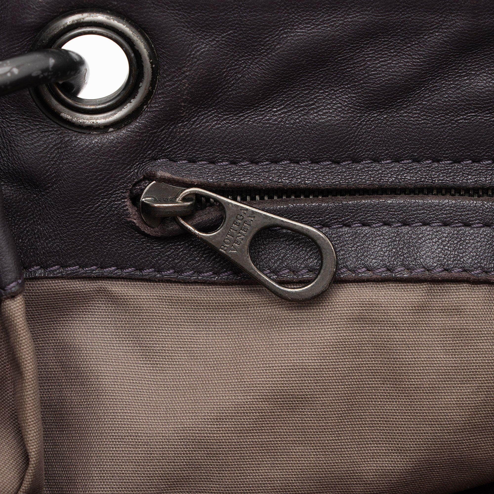 Bottega Veneta Intrecciato Nappa VN Messenger