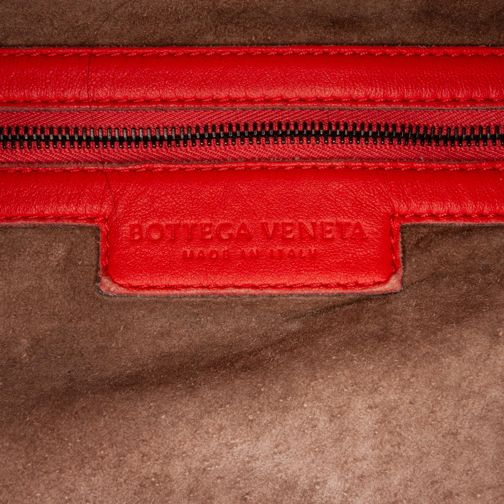 Bottega Veneta Intrecciato Ombre Belly Hobo (SHG-DEKJLr)