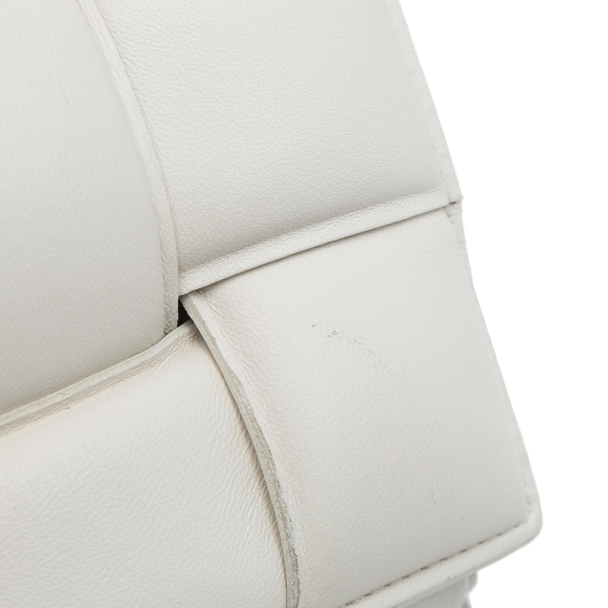 Bottega Veneta Intrecciato Padded Cassette (SHG-YdQL0A)