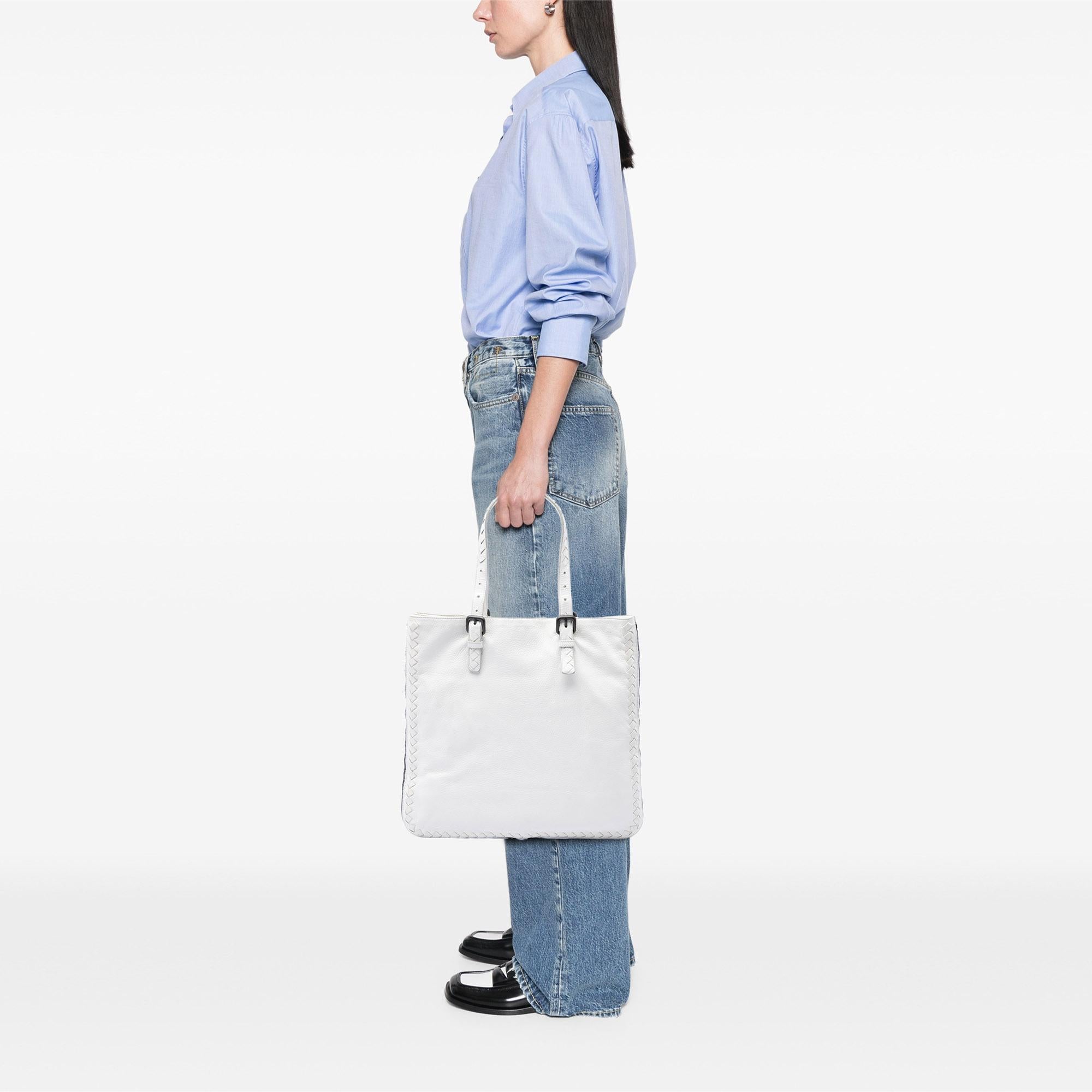 Bottega Veneta Intrecciato Trimmed Cervo Zip Around Expandable Tote