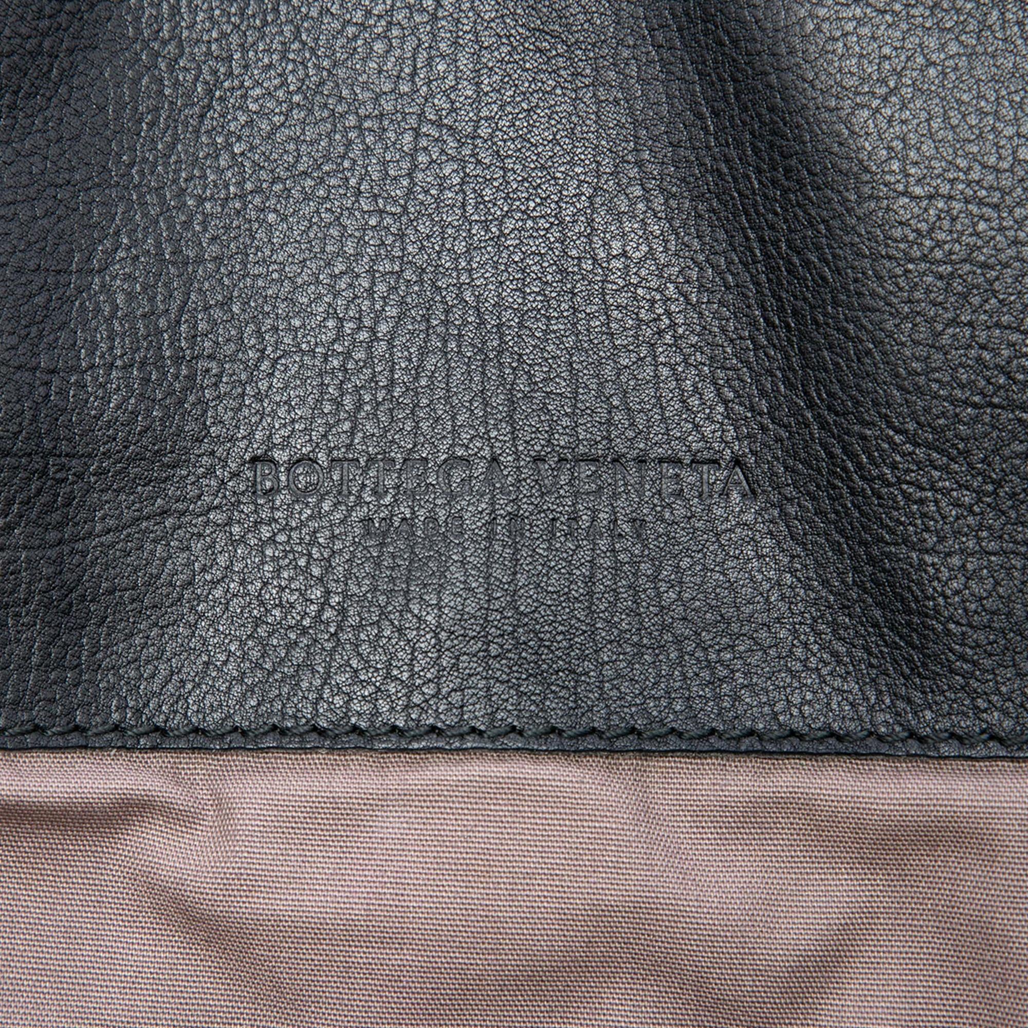 Bottega Veneta Intrecciato Trimmed Leather Oculus Tote