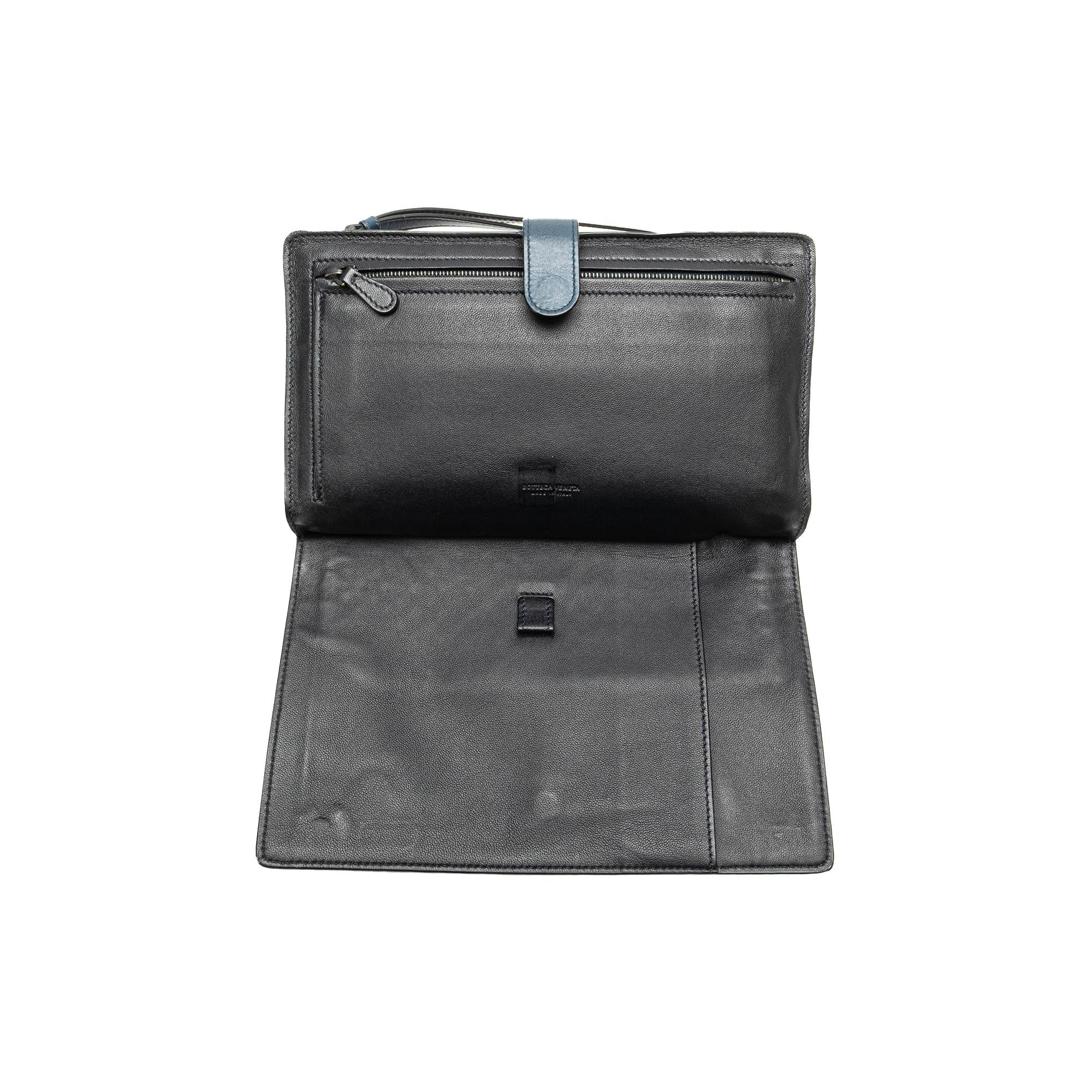 Bottega Veneta Intrecciato Trimmed Nappa Wristlet Clutch