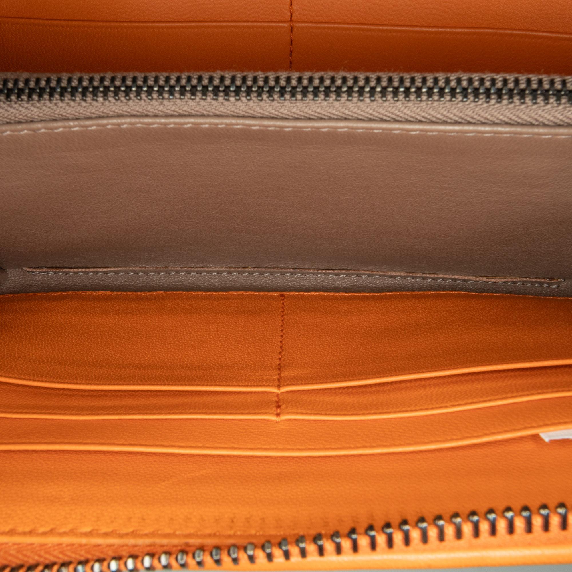 Bottega Veneta Intrecciato Zip Around Long Wallet (SHG-htwvgV)