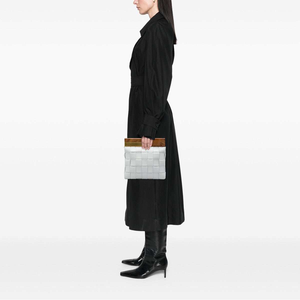 Bottega Veneta Lambskin Maxi Intrecciato The Snap Clutch