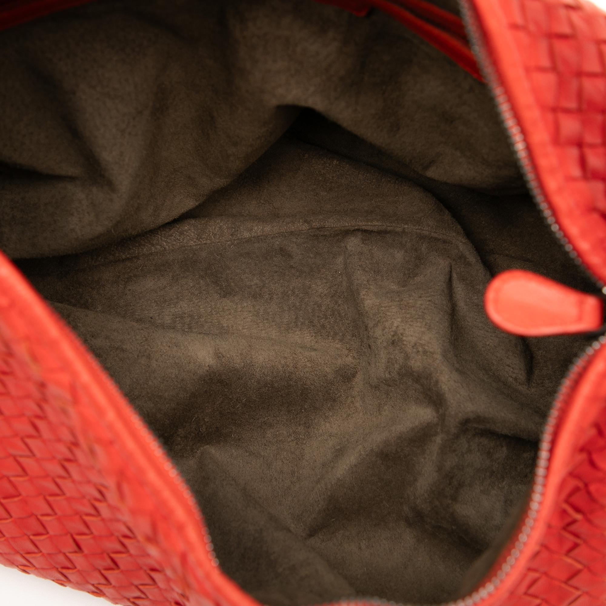 Bottega Veneta Large Nappa Intrecciato Belly Hobo