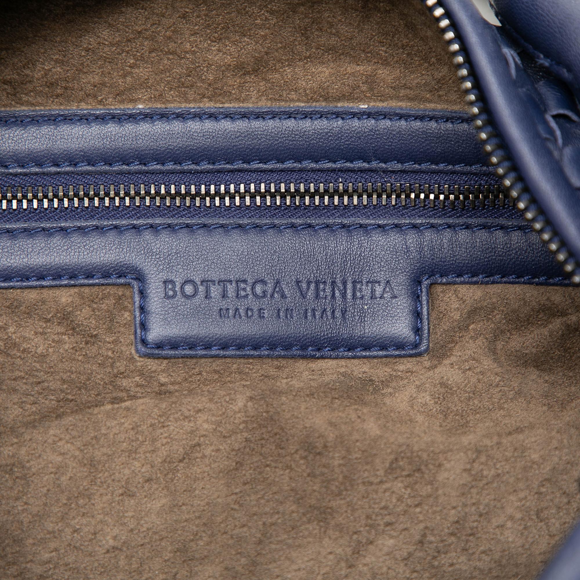Bottega Veneta Large Nappa Intrecciato Belly Hobo