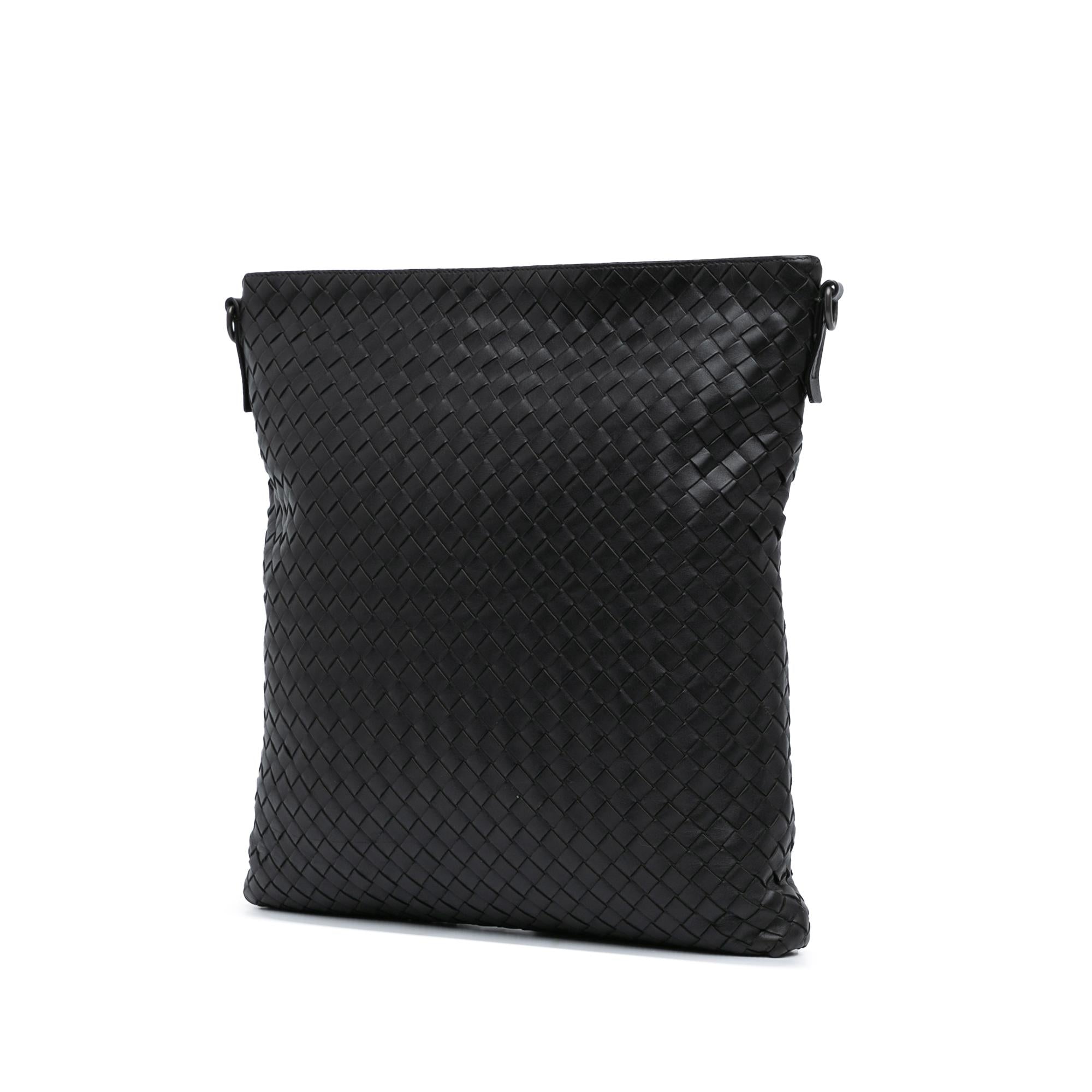 Bottega Veneta Leather Intrecciato Crossbody (SHG-UpQ1zE)