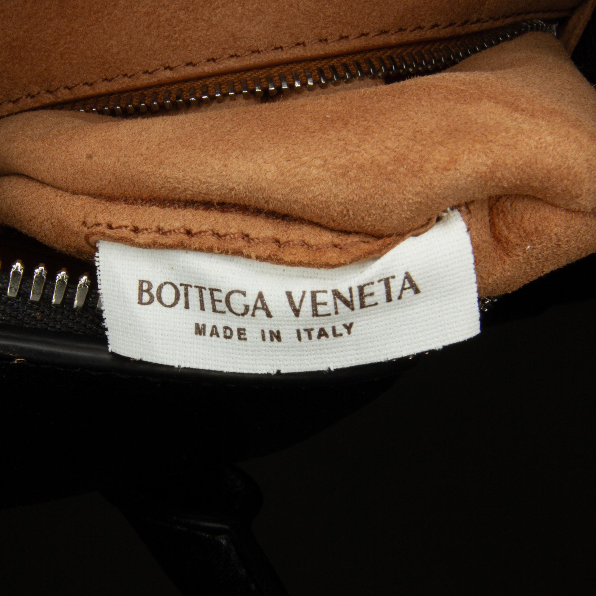 Bottega Veneta Maxi Intrecciato Arco Briefcase (SHG-GSkGKV)