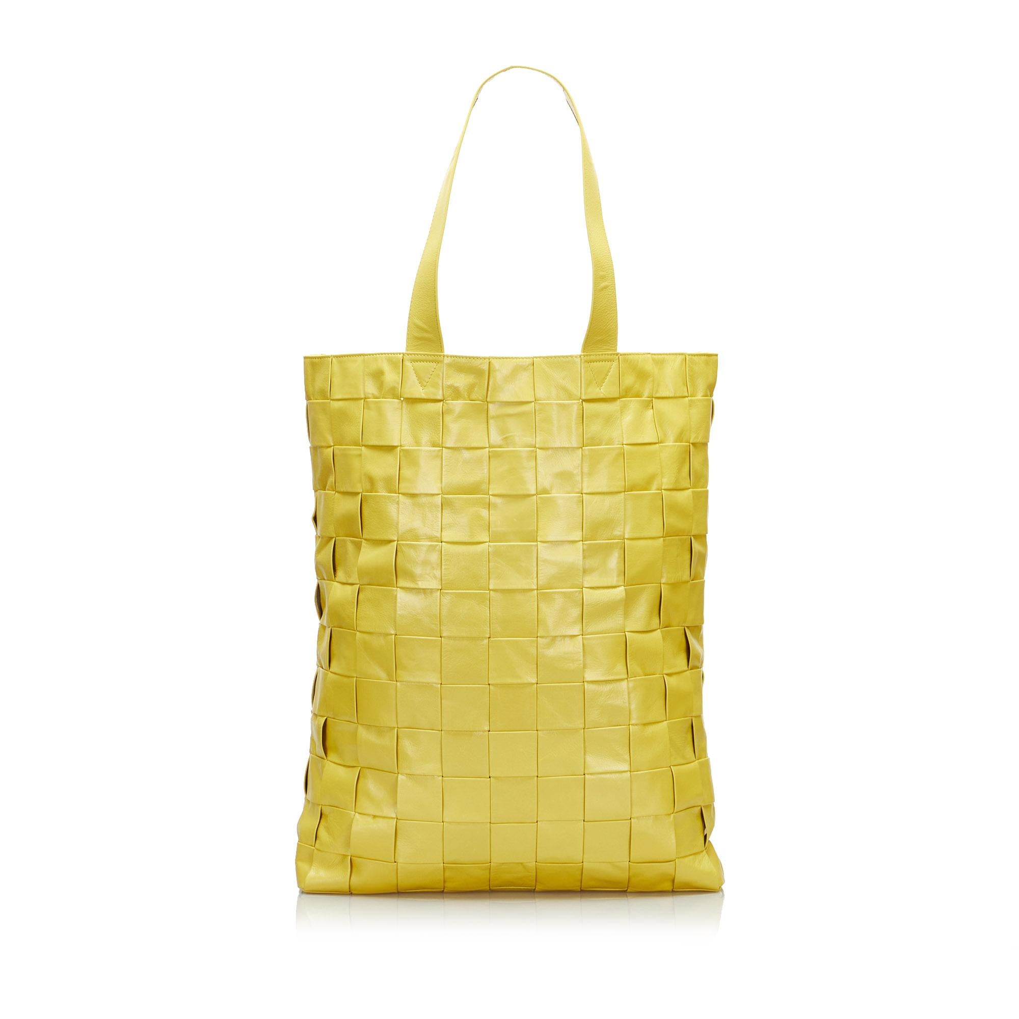 Bottega Veneta Maxi Intrecciato Cassette Tote Bag (SHG-6zLTAC)