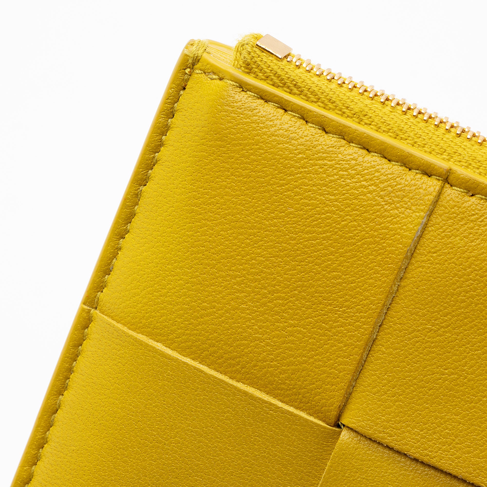 Bottega Veneta Maxi Intrecciato Compact Wallet