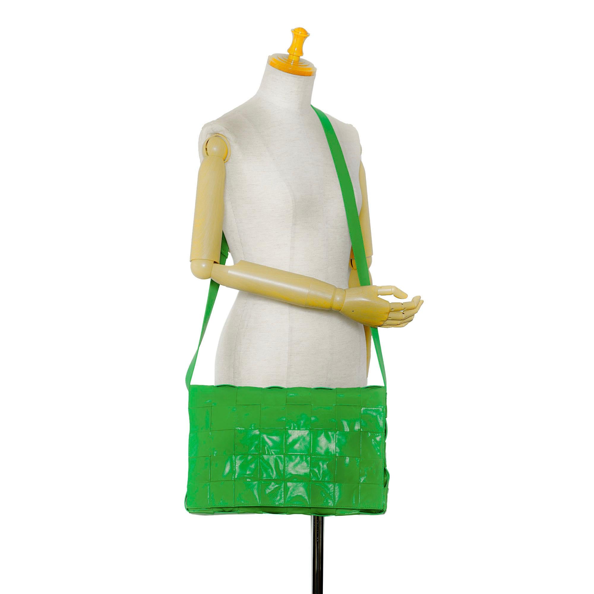 Bottega Veneta Maxi Paper Calfskin Intrecciato Cassette Crossbody