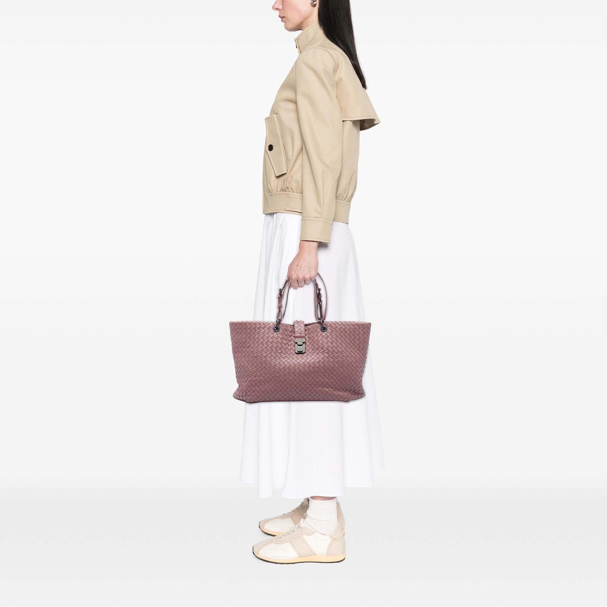Bottega Veneta Medium Nappa Intrecciato Capri Tote