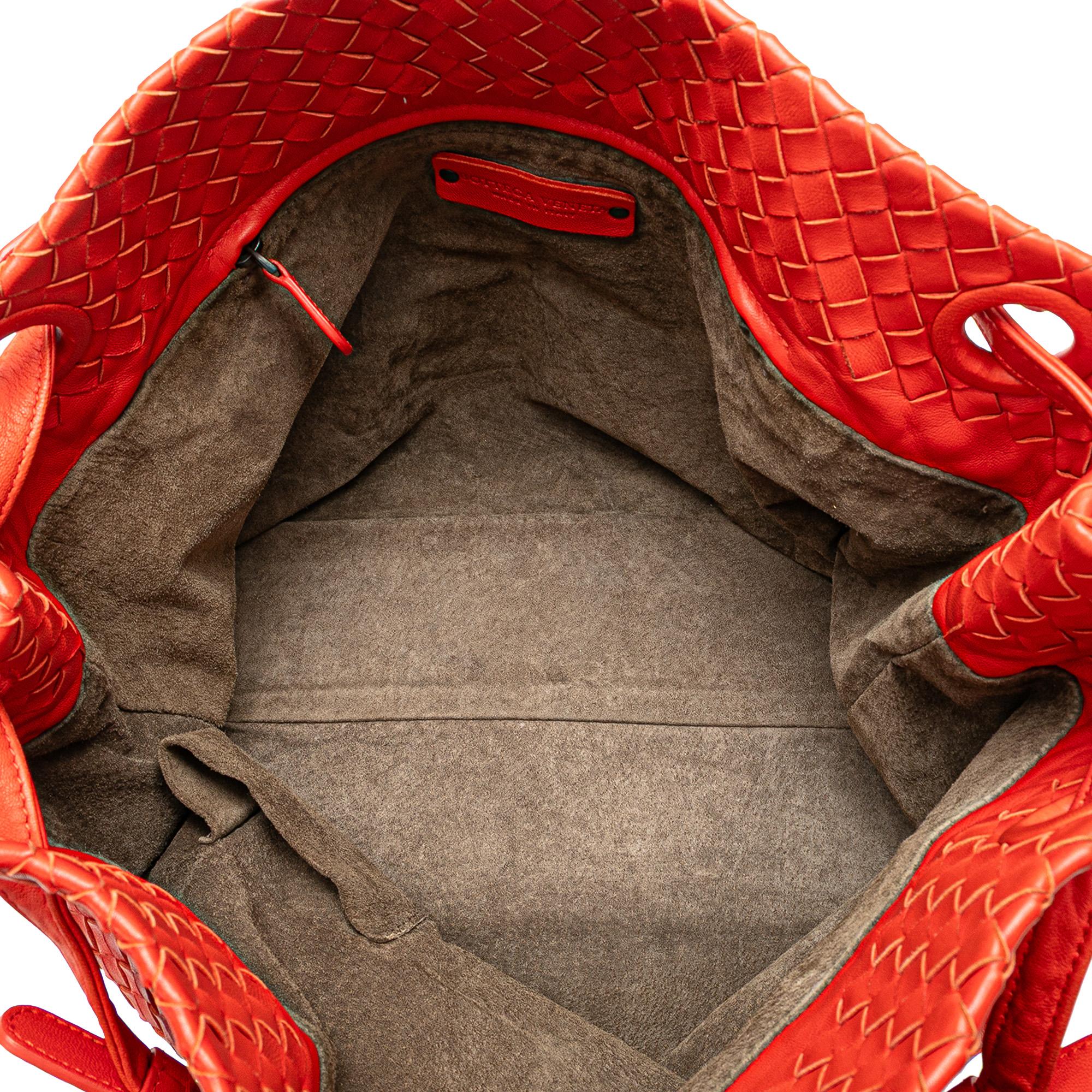 Bottega Veneta Medium Nappa Intrecciato Garda Tote