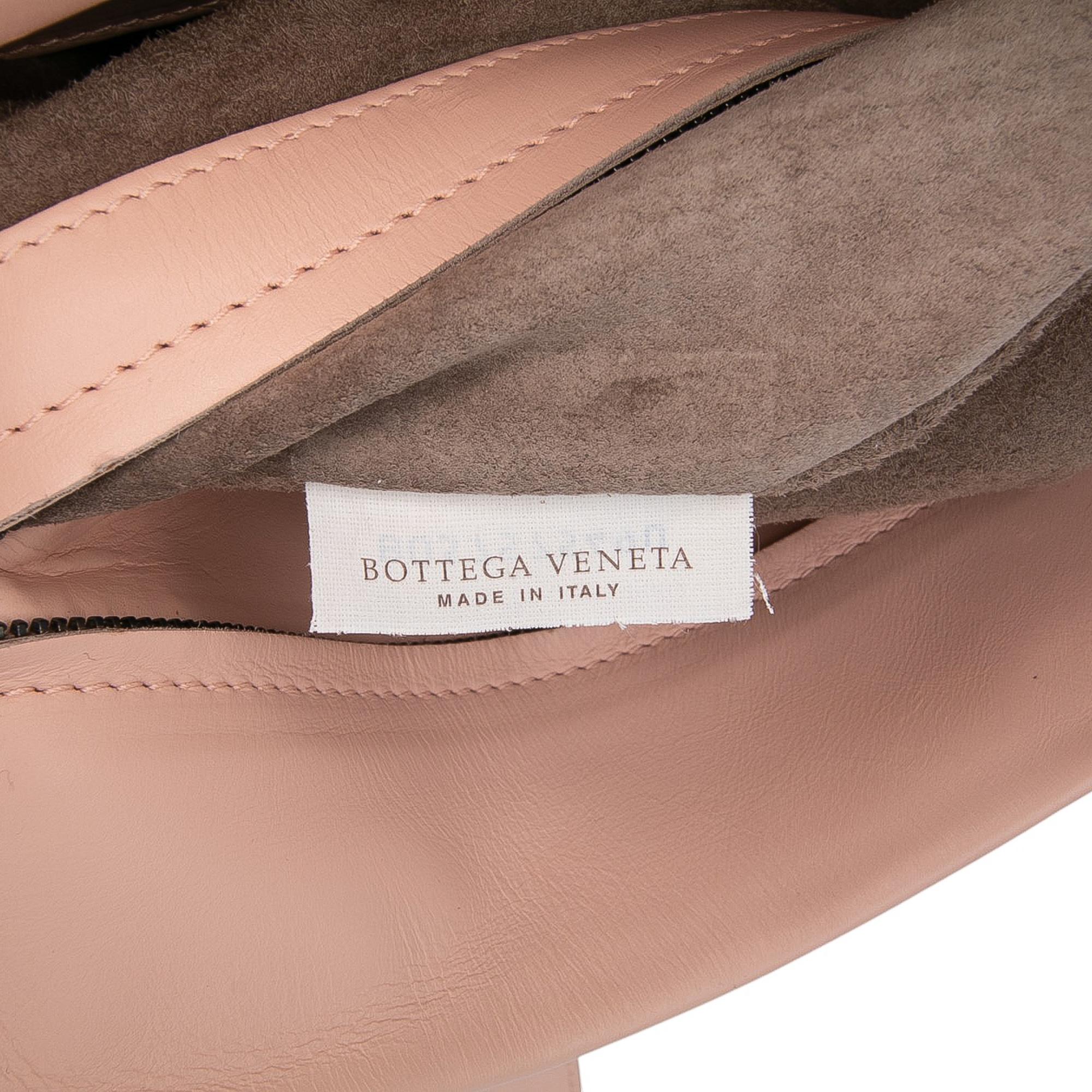 Bottega Veneta Medium Nappa Intrecciato Roma Tote