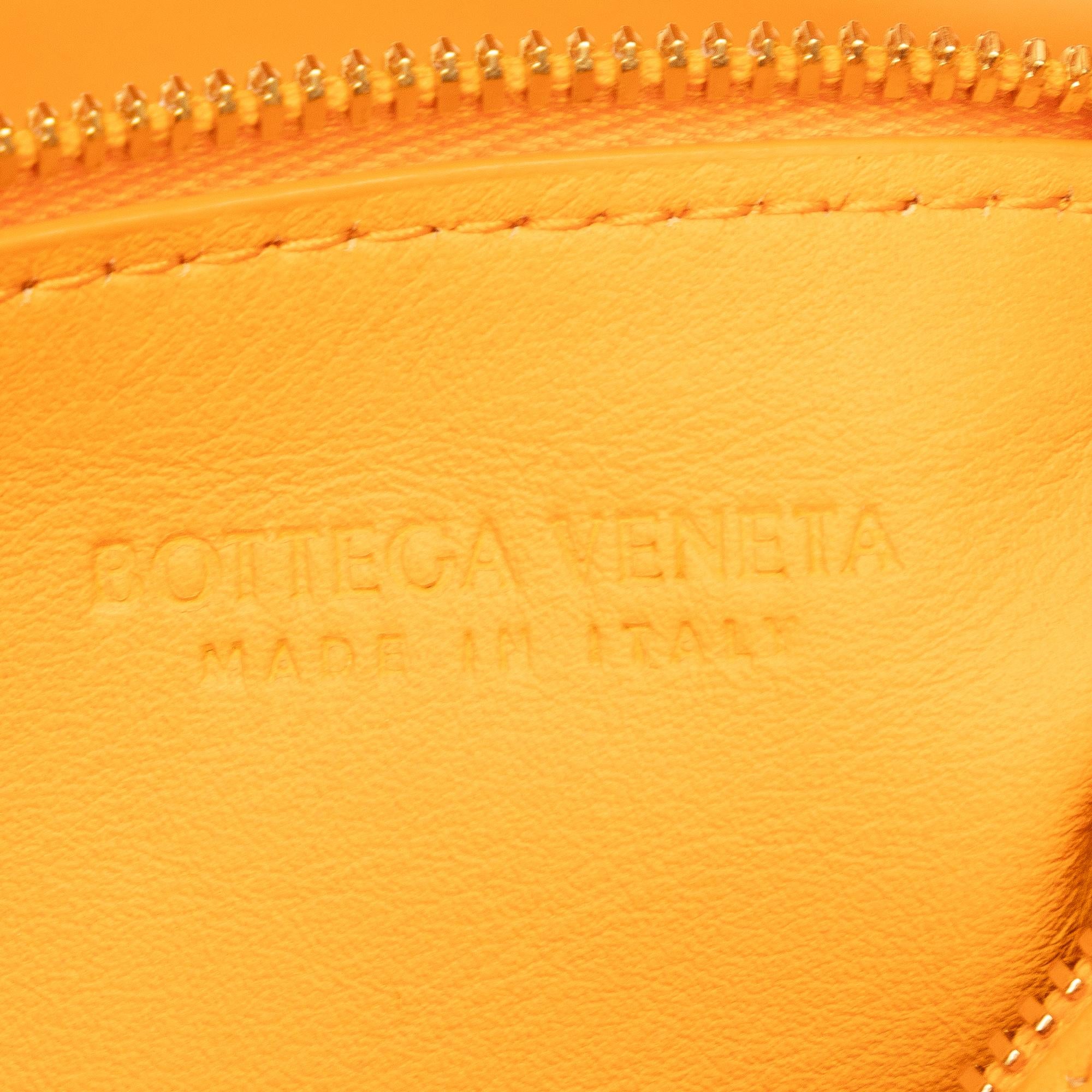 Bottega Veneta Mini Double Knot (SHG-u64yoA)