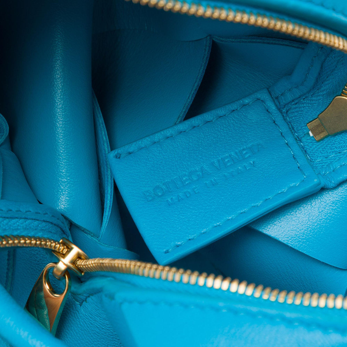 Bottega Veneta Mini Lambskin Intrecciato Cassette Camera Bag