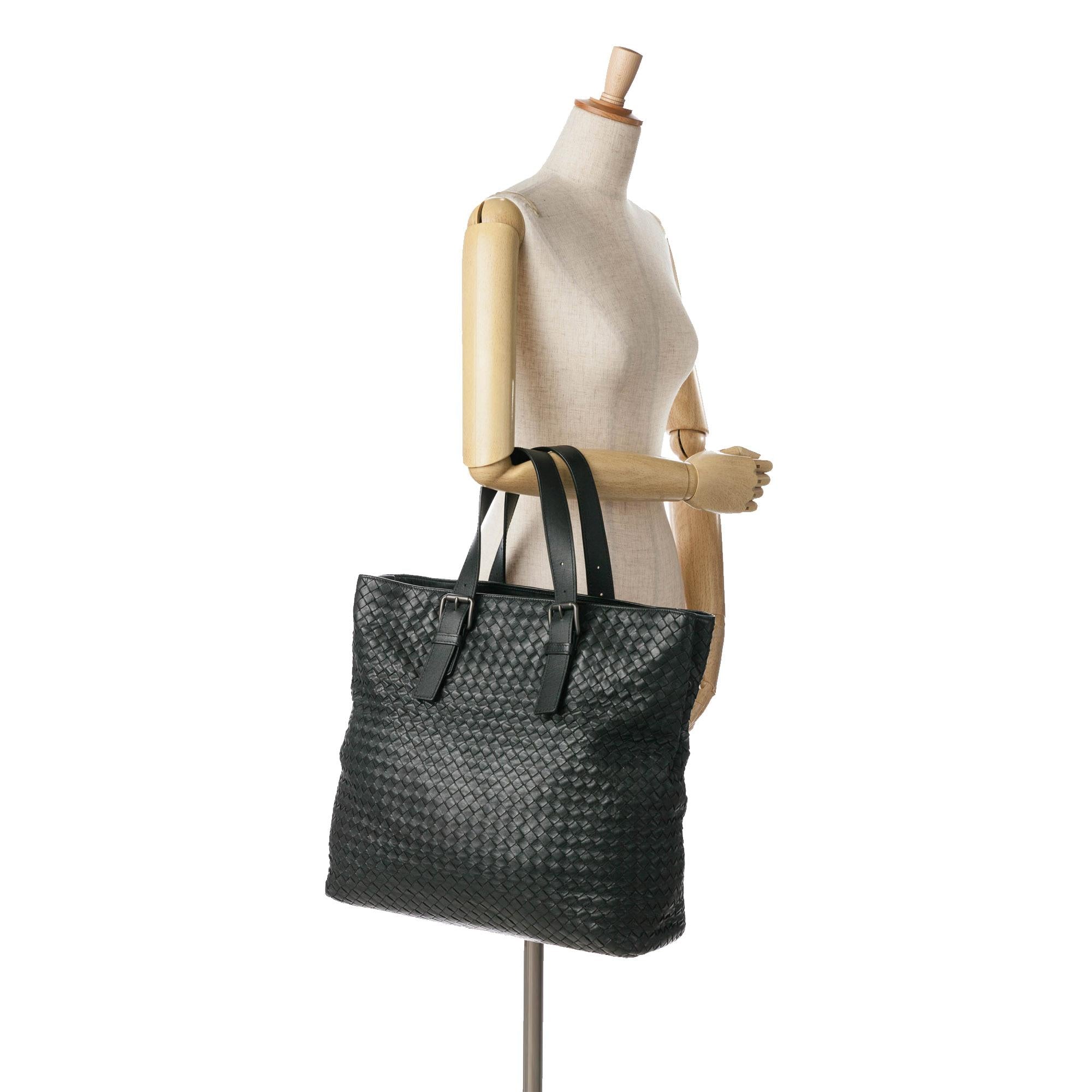 Bottega Veneta Nappa Intrecciato Belt Strap Tote (SHG-ihBd4v)