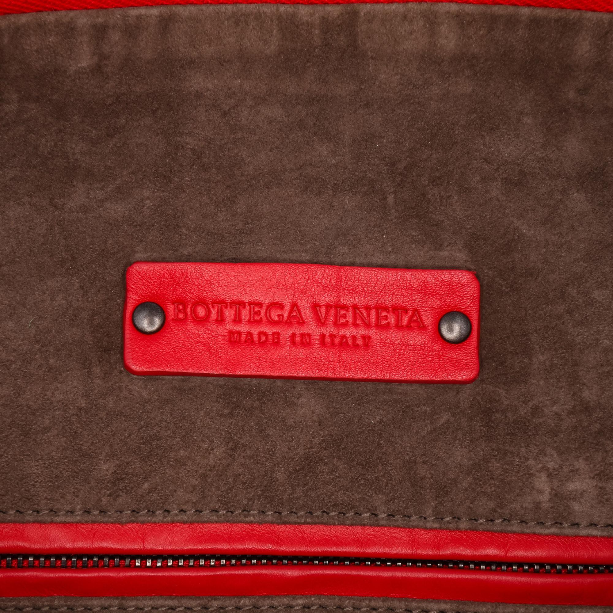 Bottega Veneta Nappa Intrecciato Boston Bag