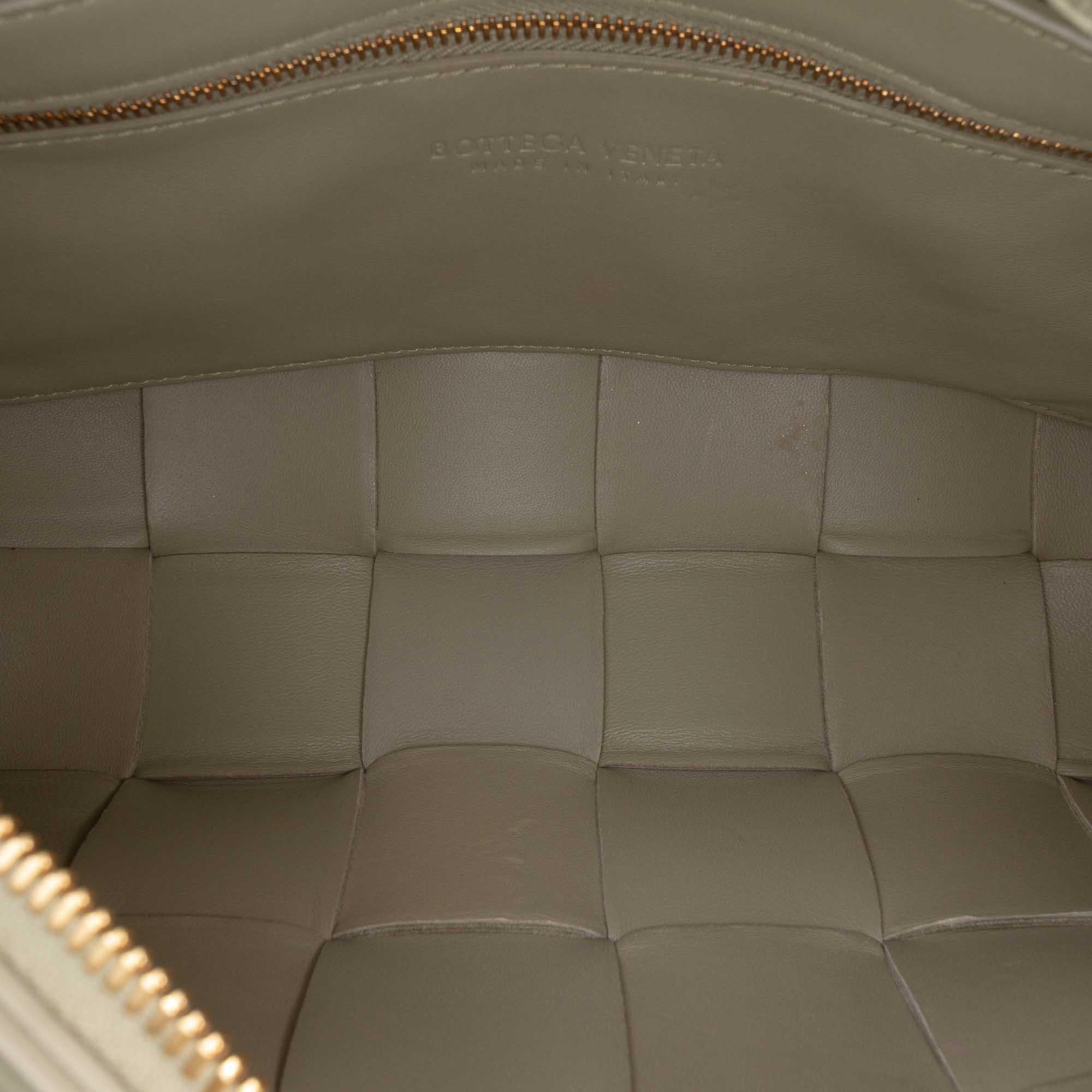 Bottega Veneta Nappa Intrecciato Brick Cassette