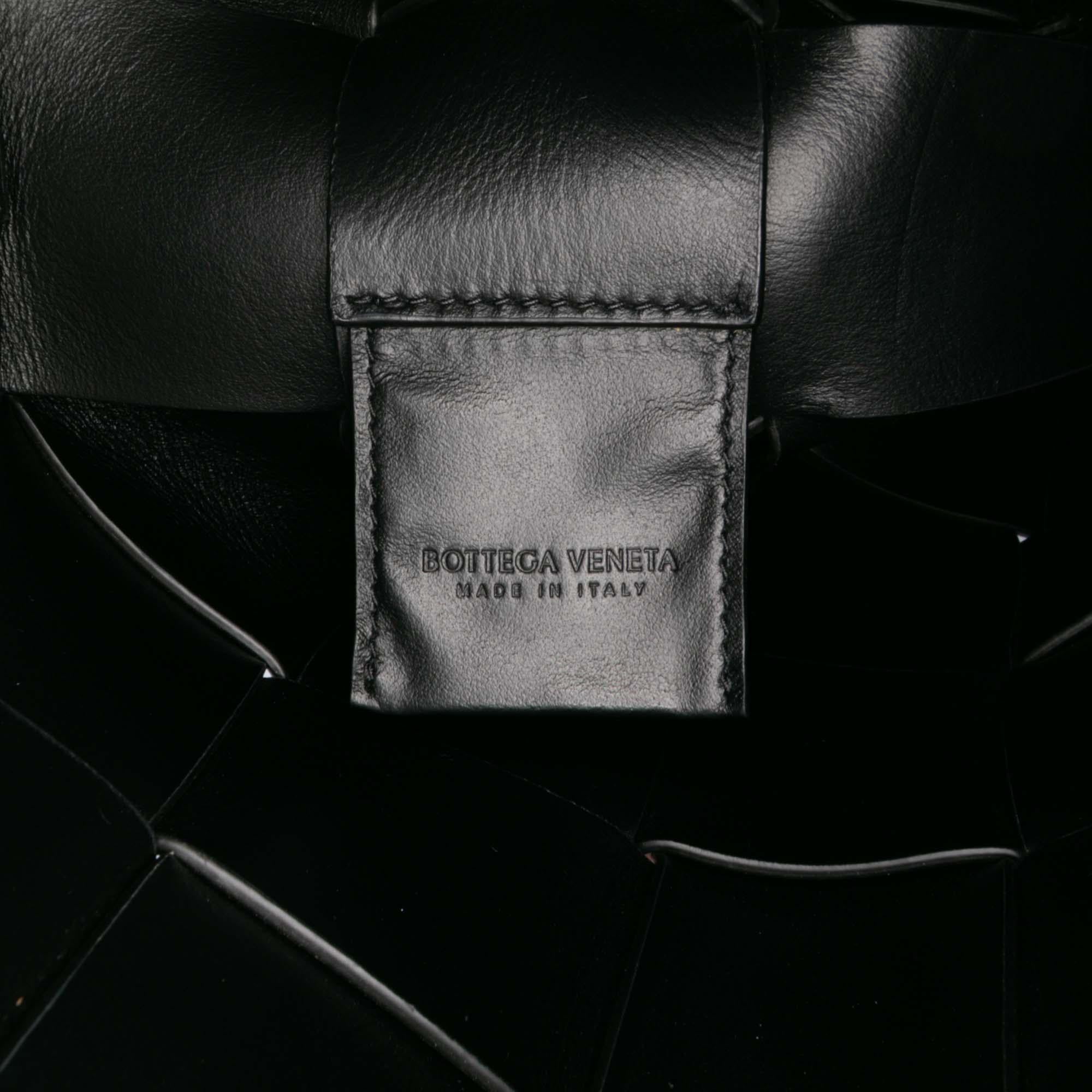 Bottega Veneta Nappa Intrecciato Casette Lantern Bucket
