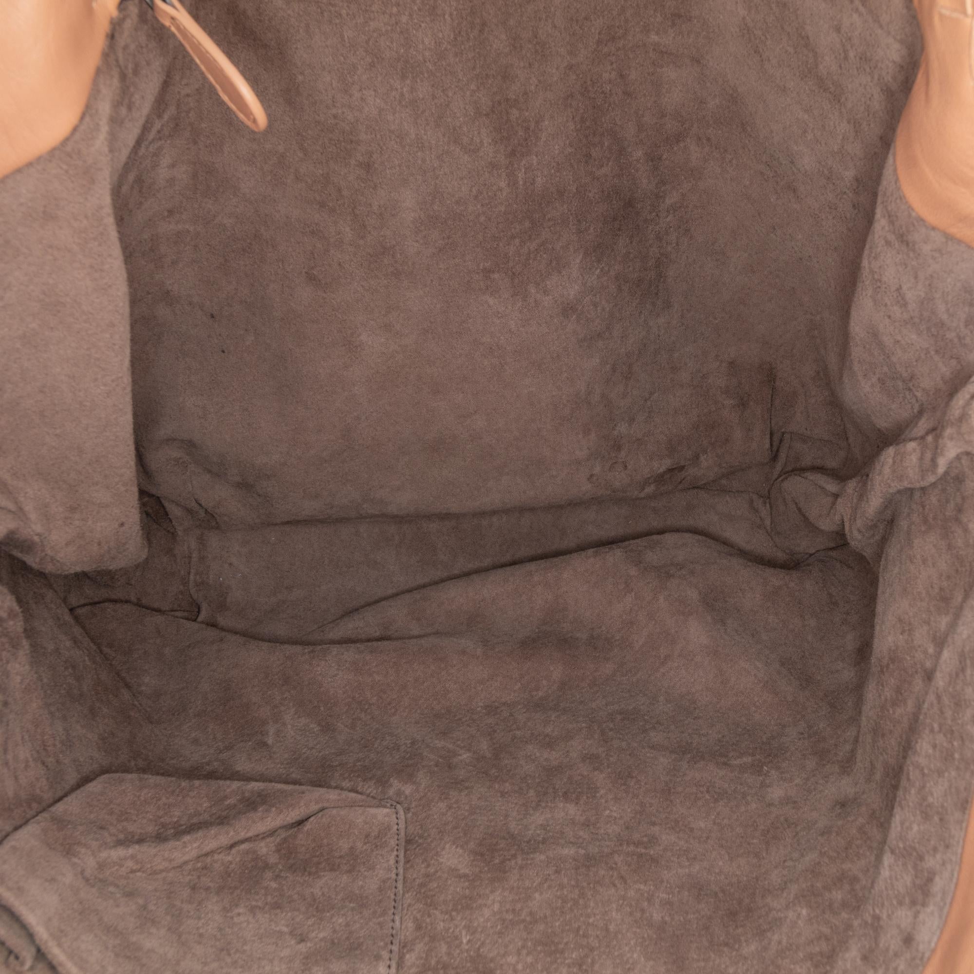 Bottega Veneta Nappa Intrecciato Tote (SHG-haxQbh)
