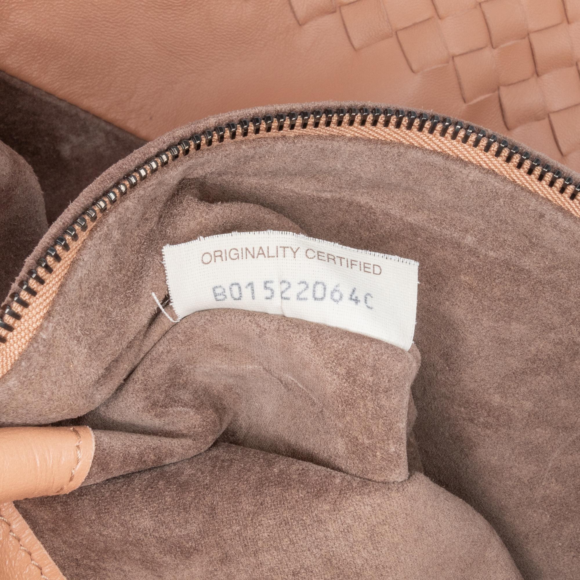 Bottega Veneta Nappa Intrecciato Tote (SHG-haxQbh)