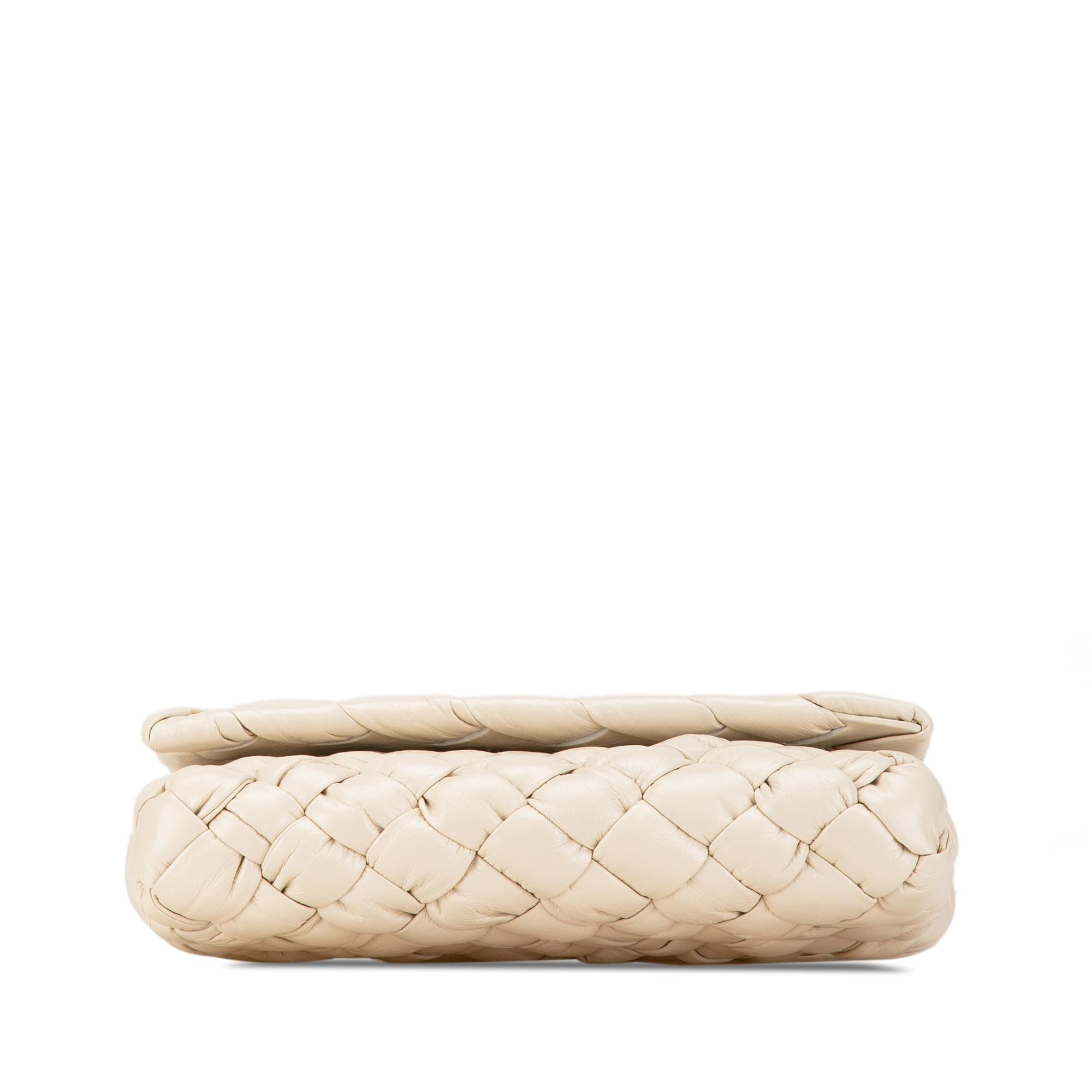 Bottega Veneta Small Intrecciato Rumple Messenger Bag (SHG-N7USVX)
