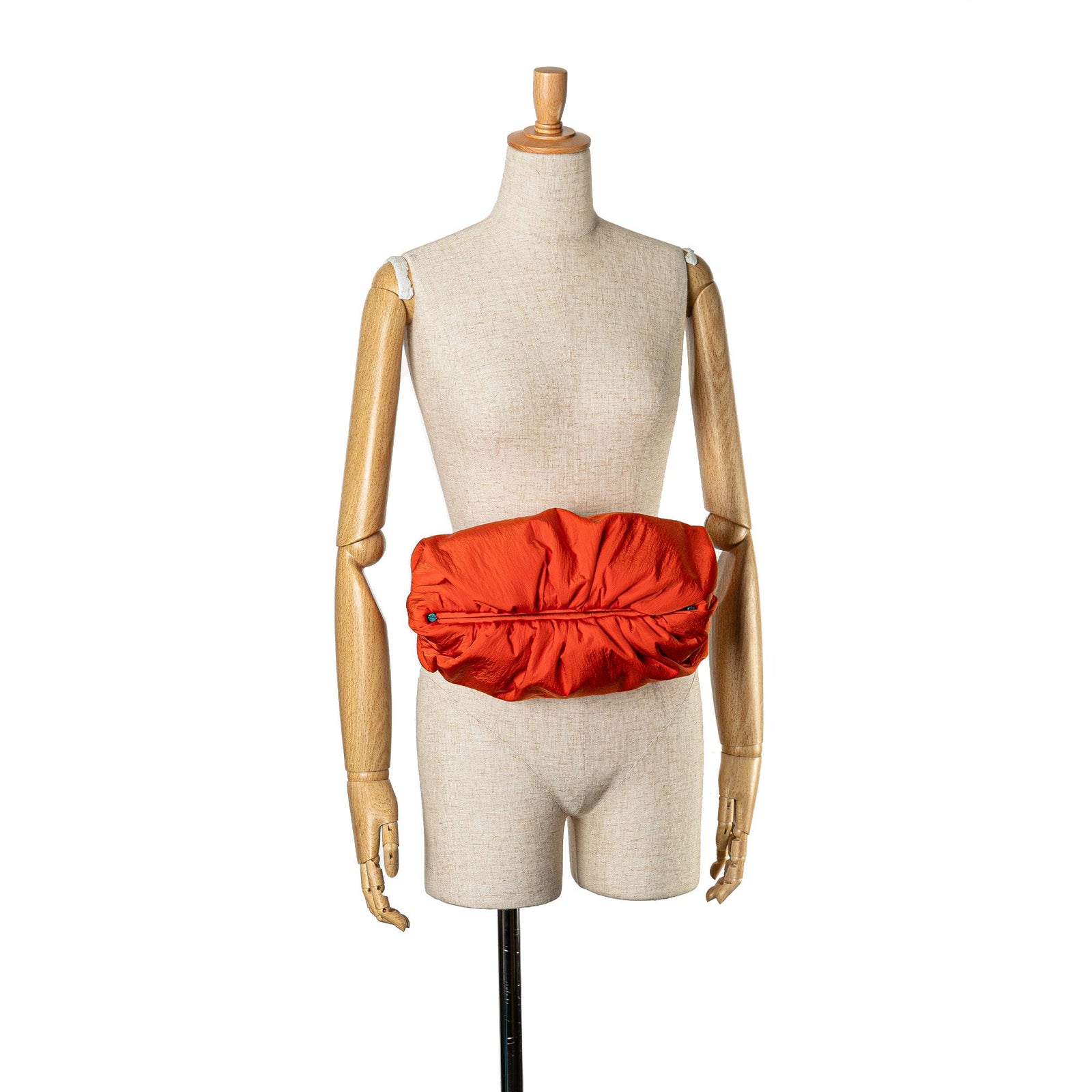 Bottega Veneta The Body Pouch (SHG-RGpOdP) – LuxeDH